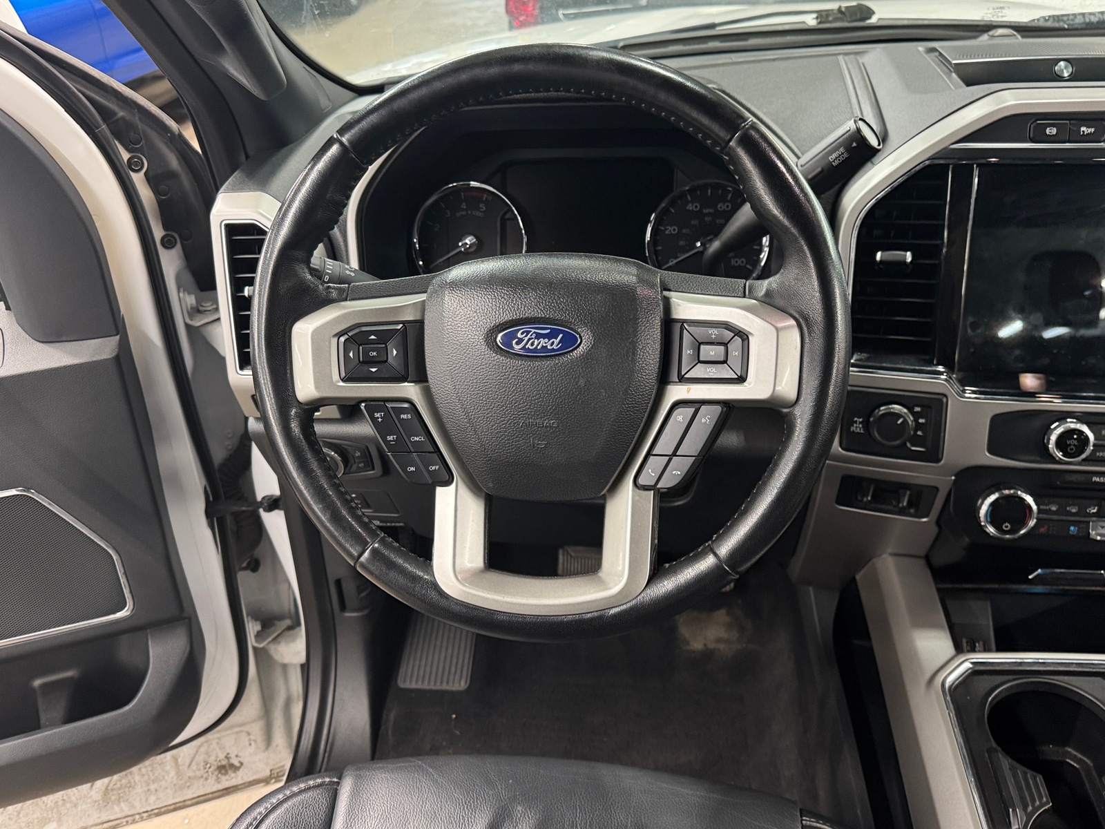 Thumbnail: 2022 Ford Econoline - 4