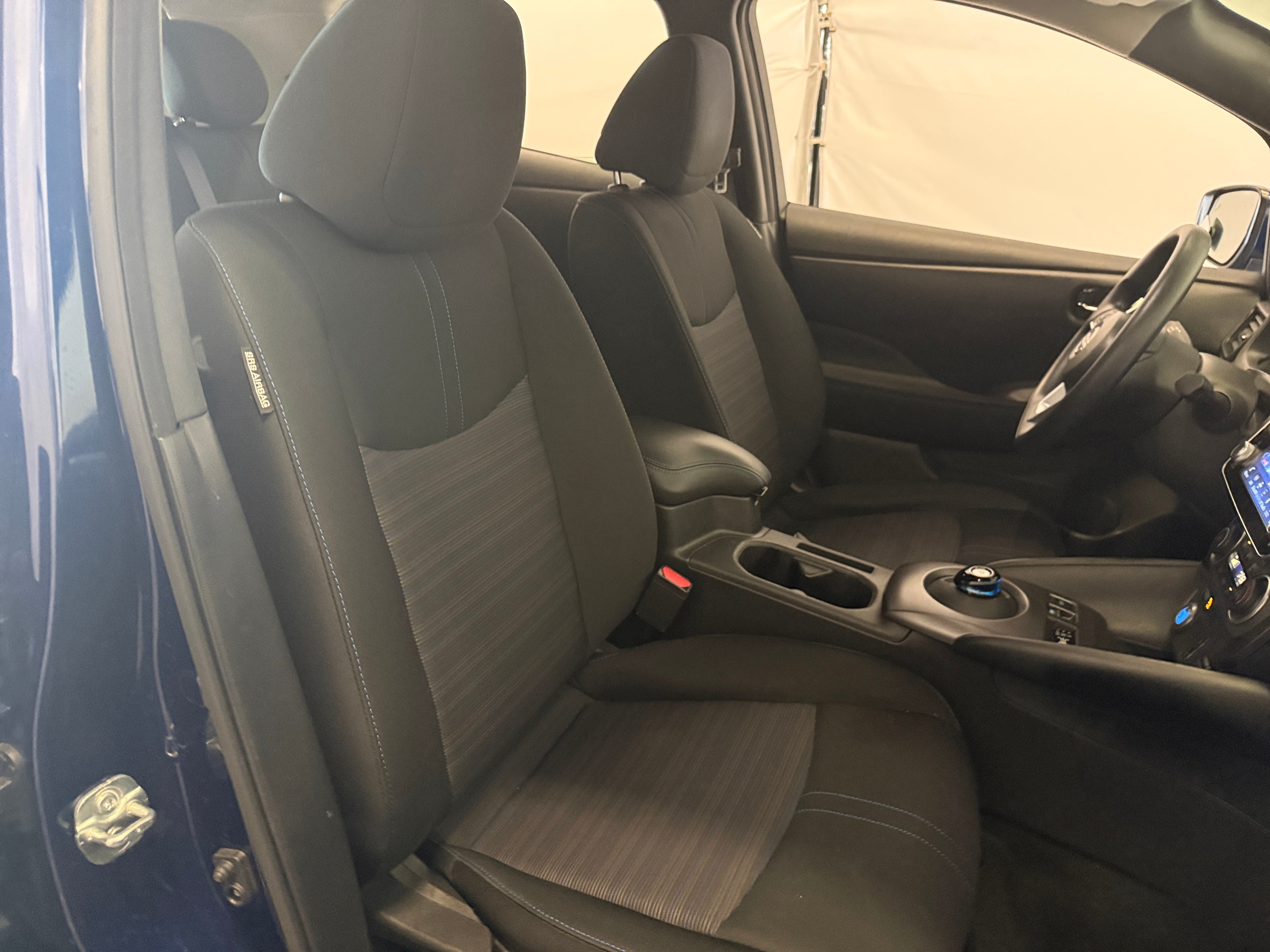 2024 Nissan LEAF S