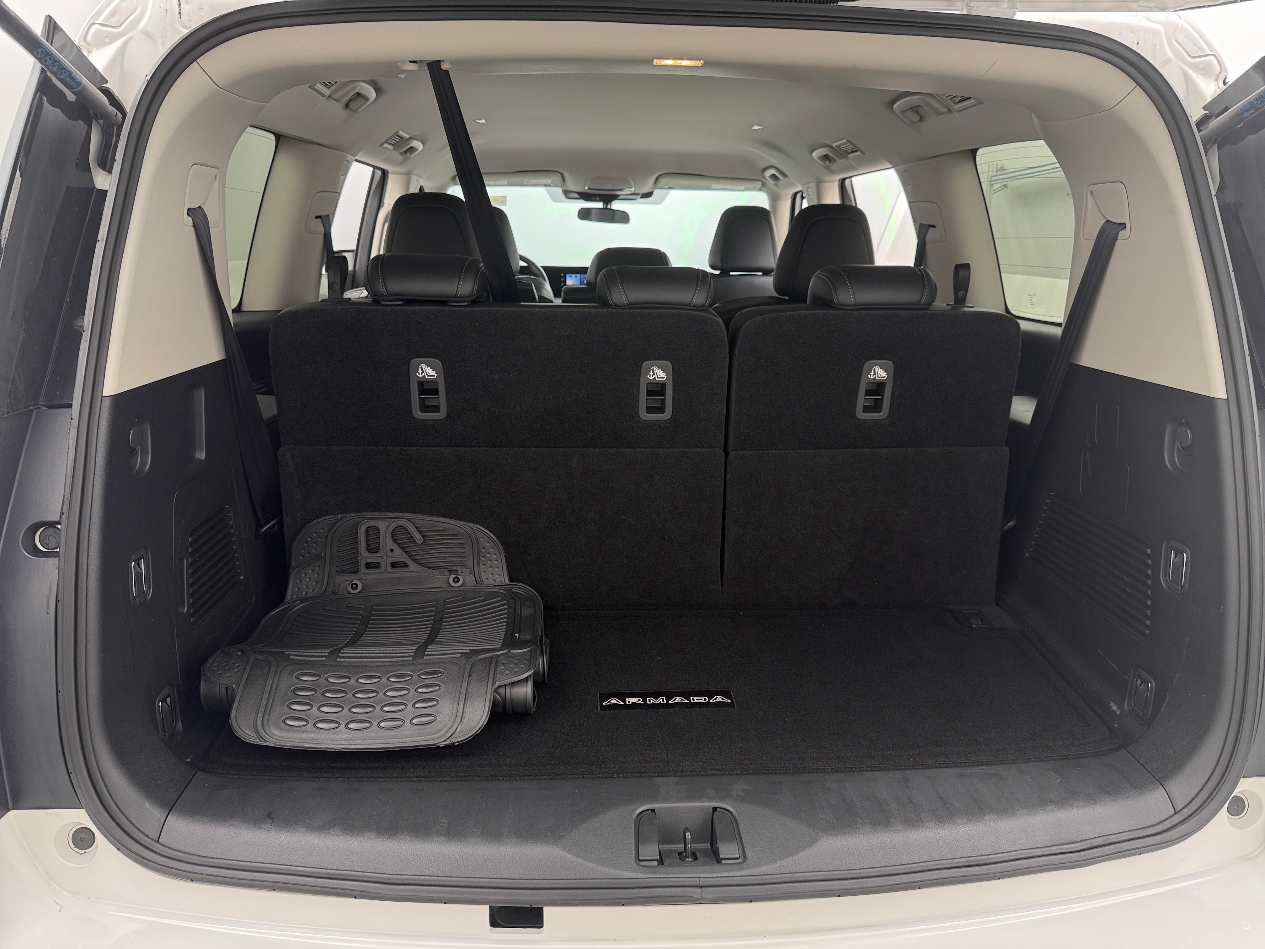 2025 Nissan Armada