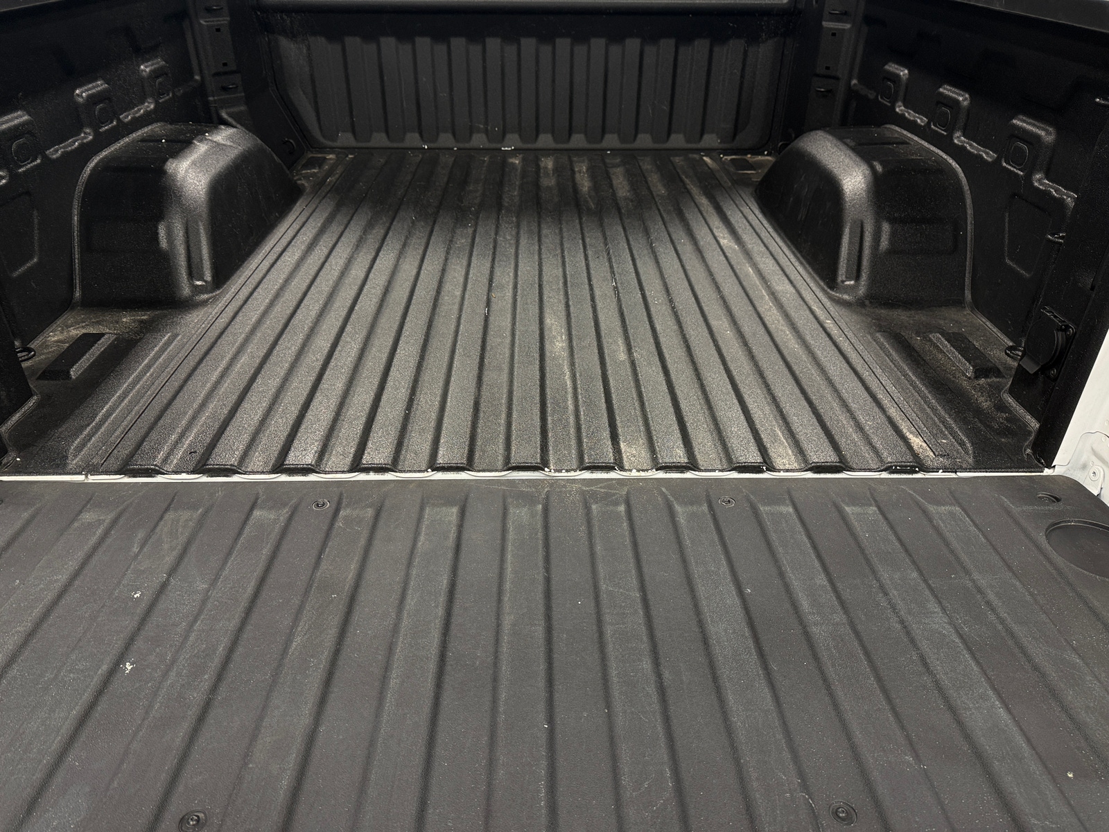 Thumbnail: 2025 Chevrolet Silverado 1500 - 7