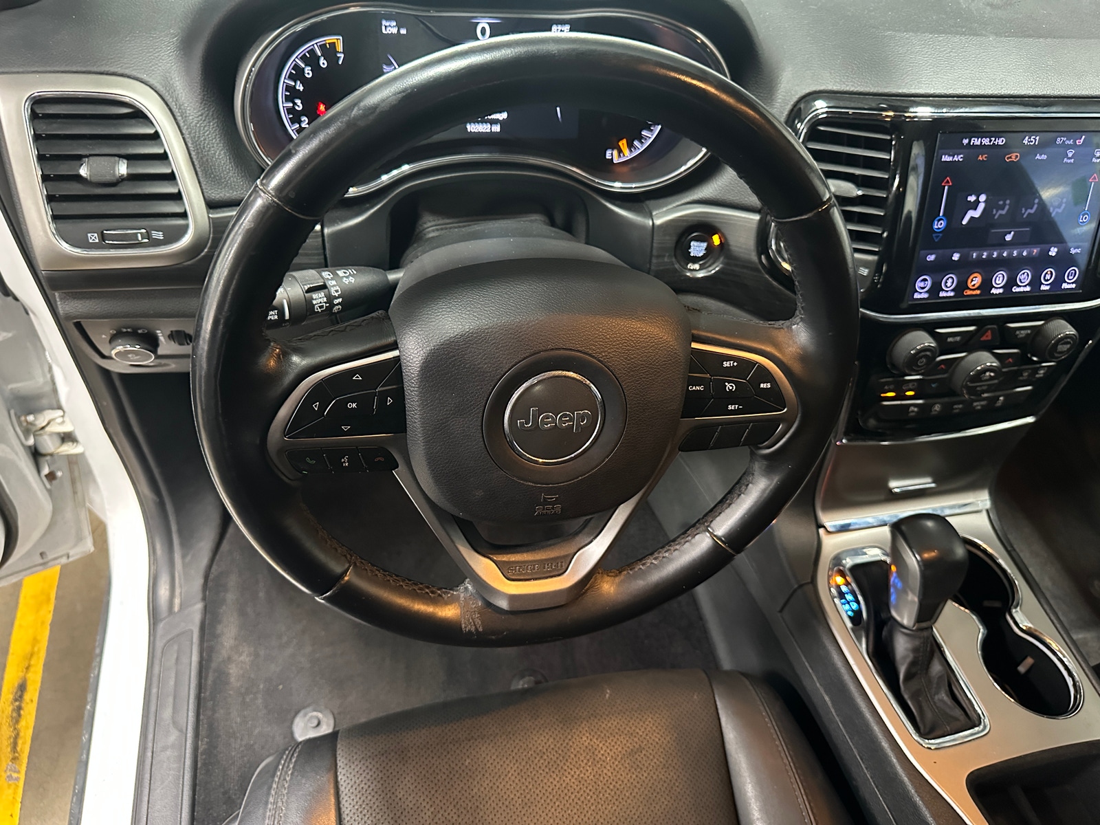 Thumbnail: 2019 Jeep Grand Cherokee - 4