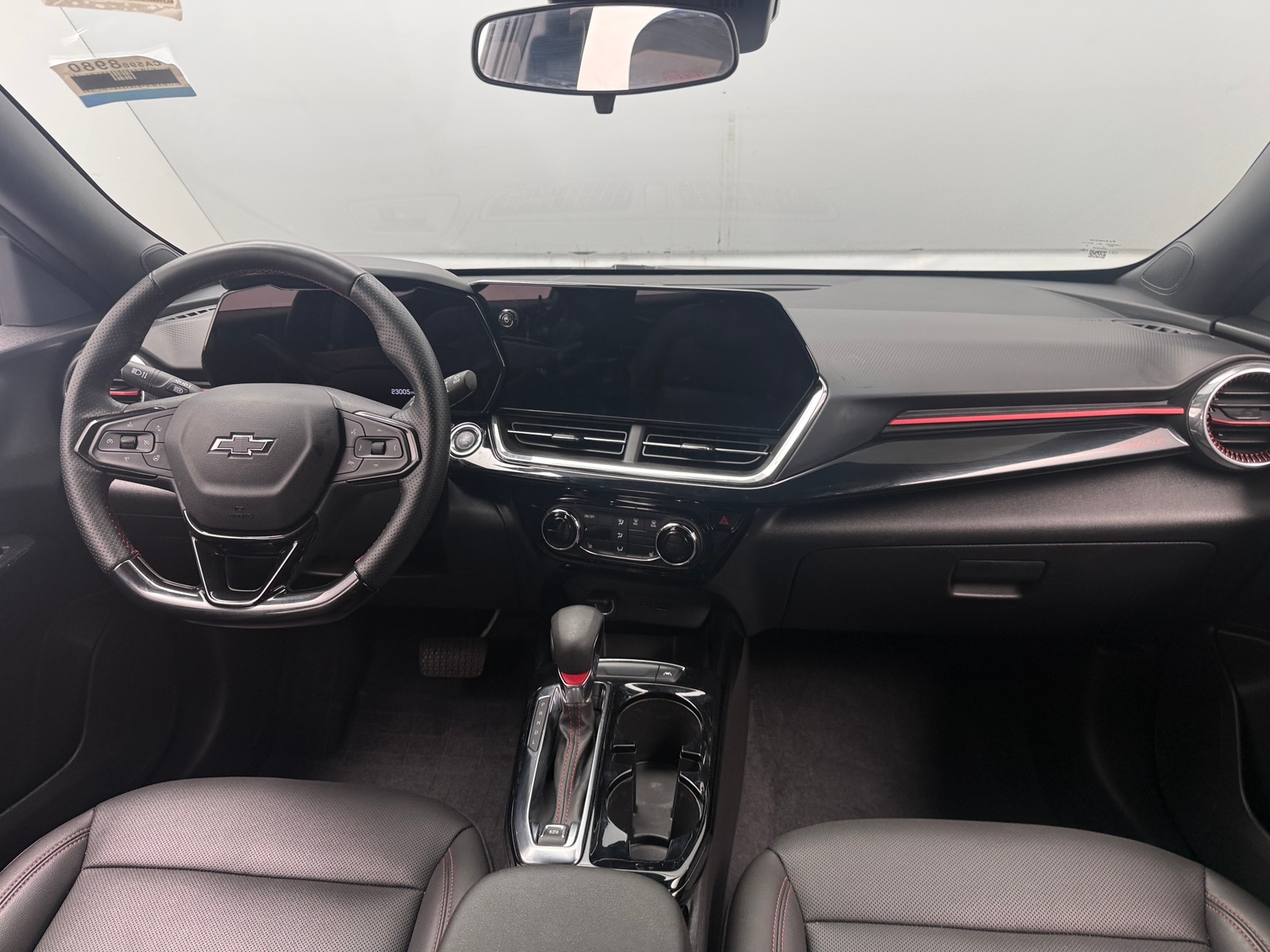 Thumbnail: 2025 Chevrolet Trax - 2