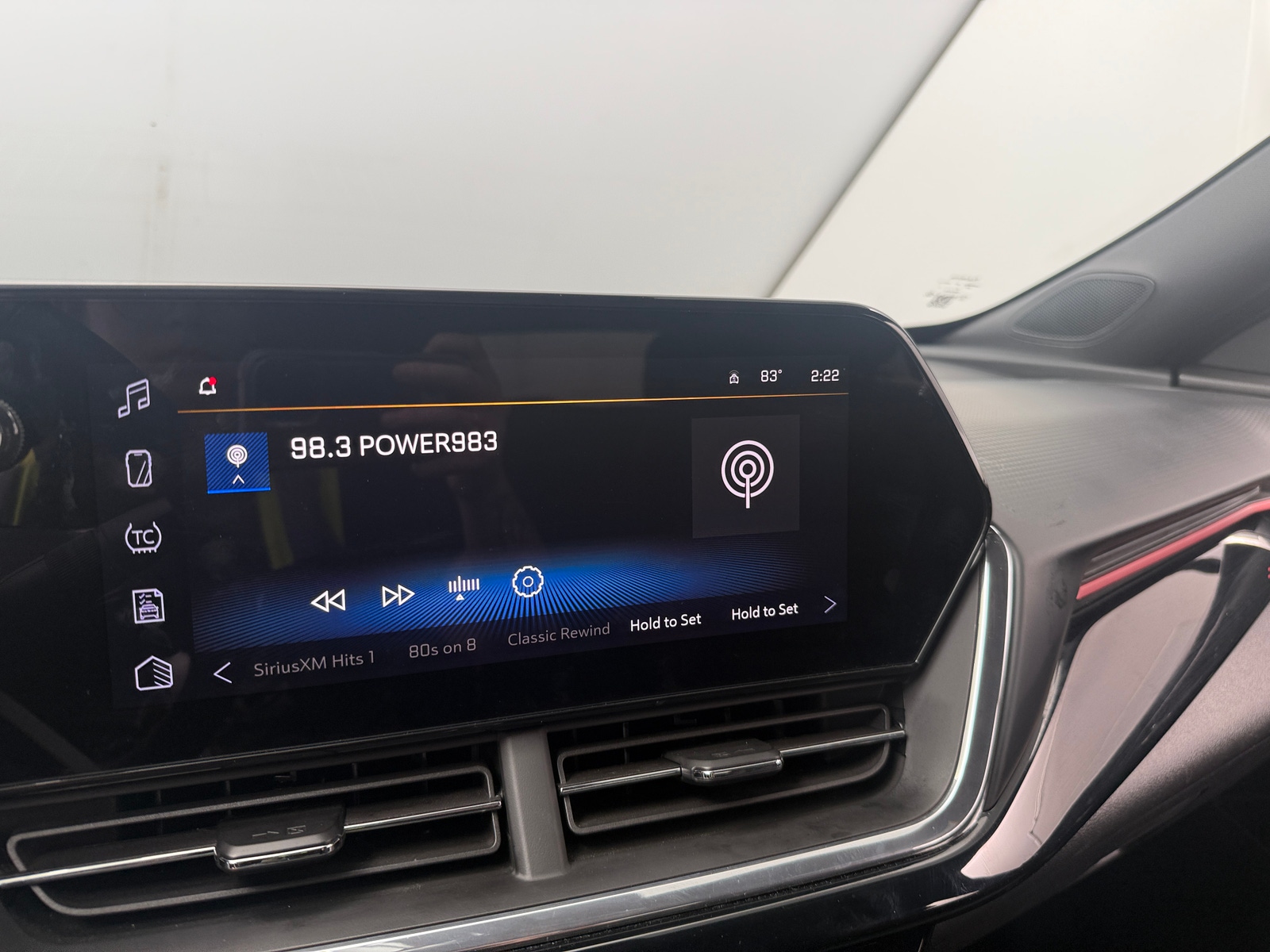 Thumbnail: 2025 Chevrolet Trax - 3