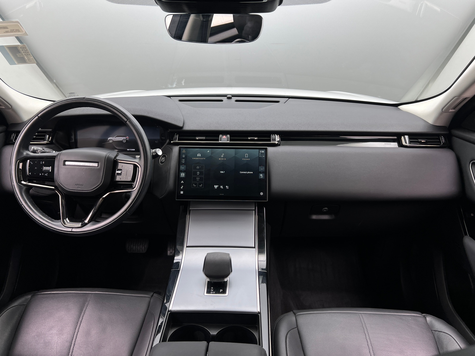 Thumbnail: 2024 Land Rover Range Rover Velar - 2