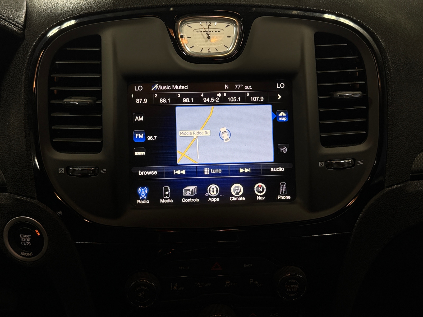 Thumbnail: 2016 Chrysler 300 - 3
