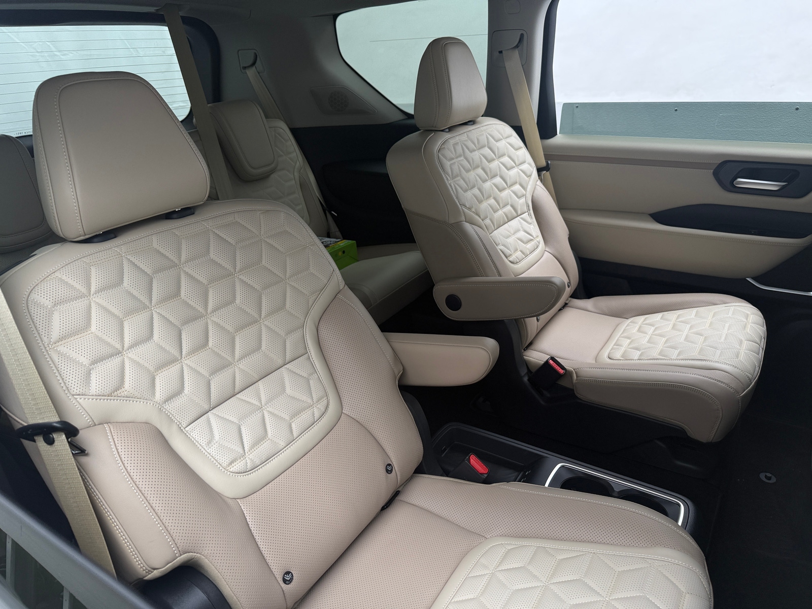 Thumbnail: 2026 Nissan Armada - 5