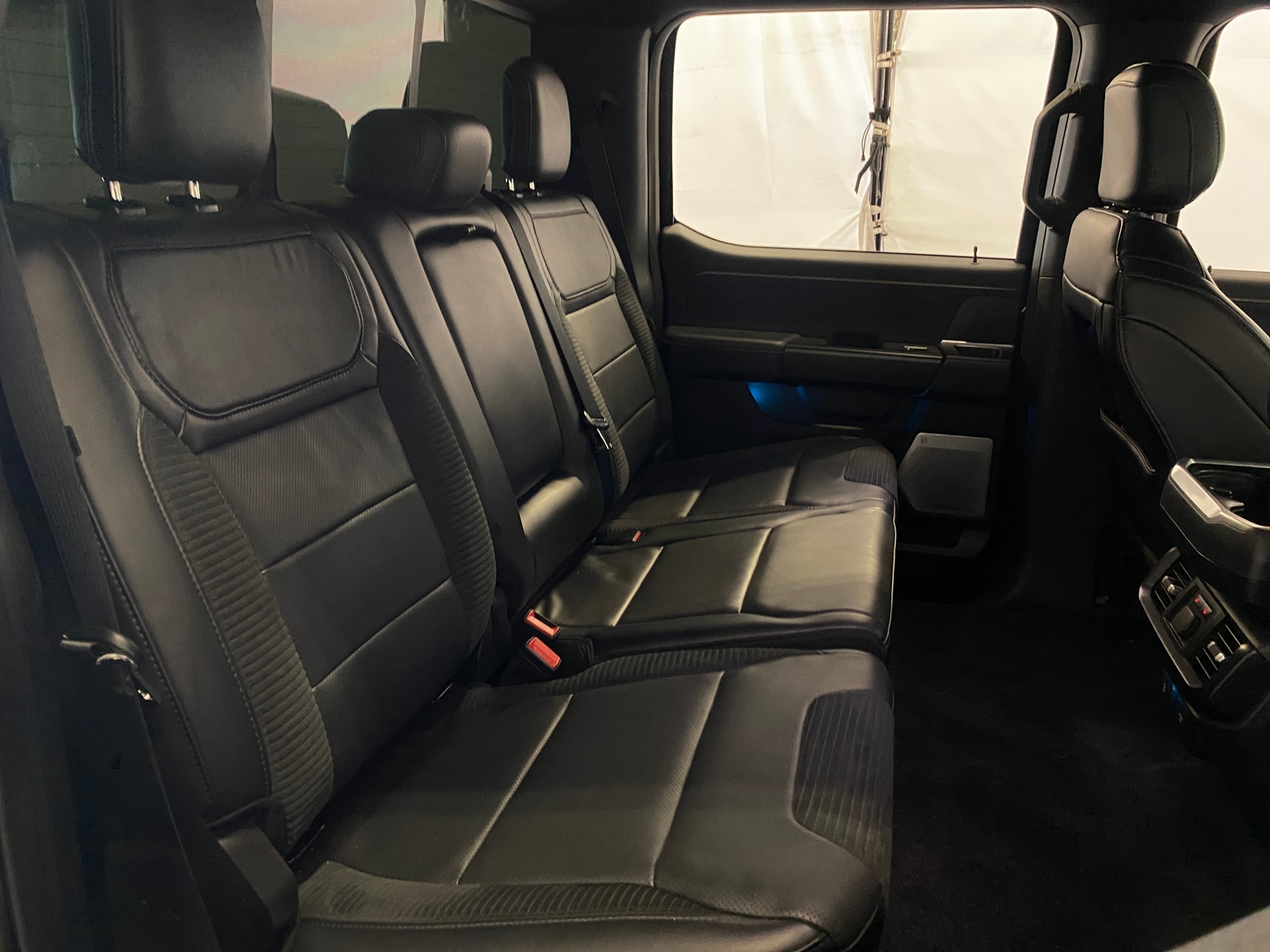 Thumbnail: 2022 Ford Econoline - 5