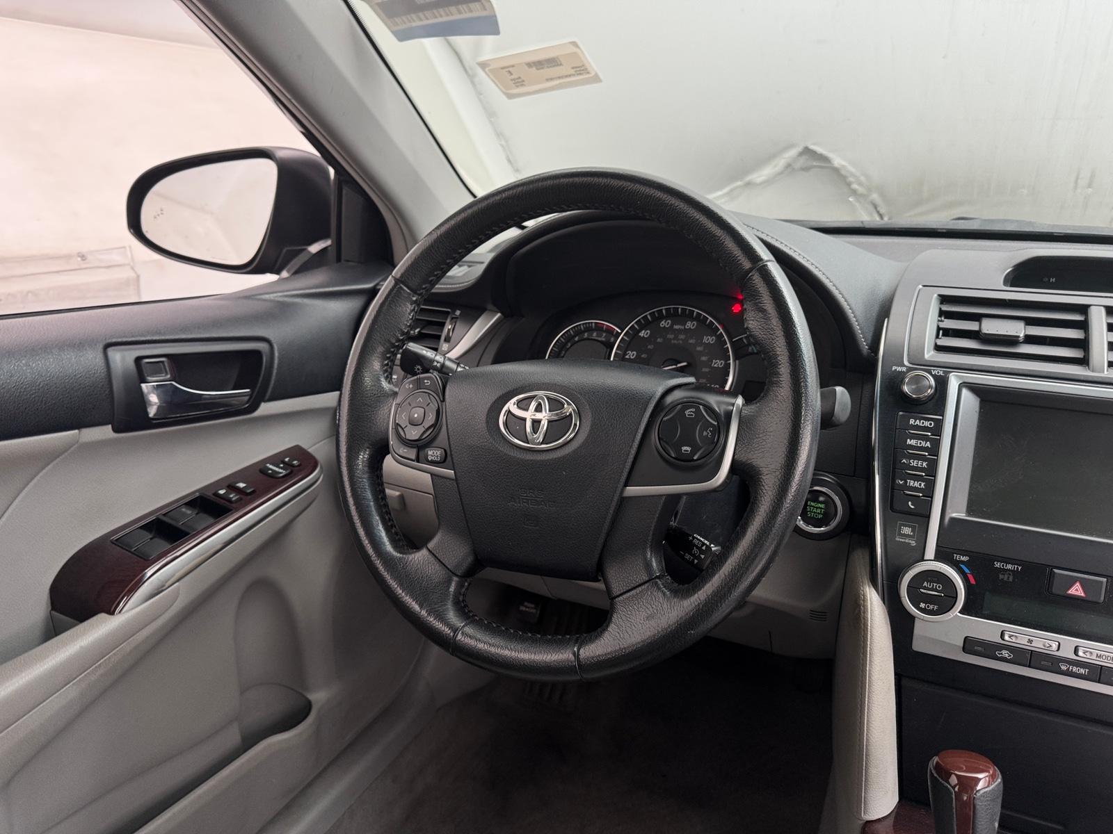 Thumbnail: 2012 Toyota Camry - 5