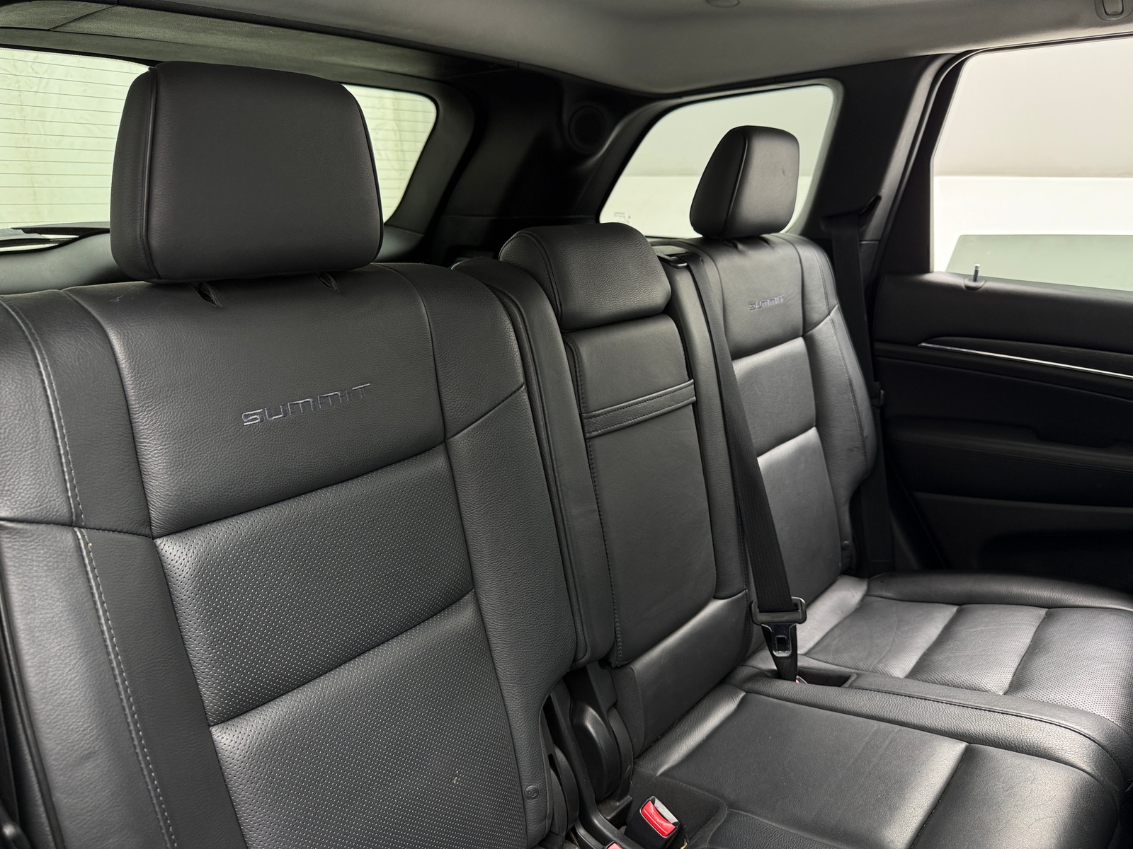 Thumbnail: 2018 Jeep Grand Cherokee - 5