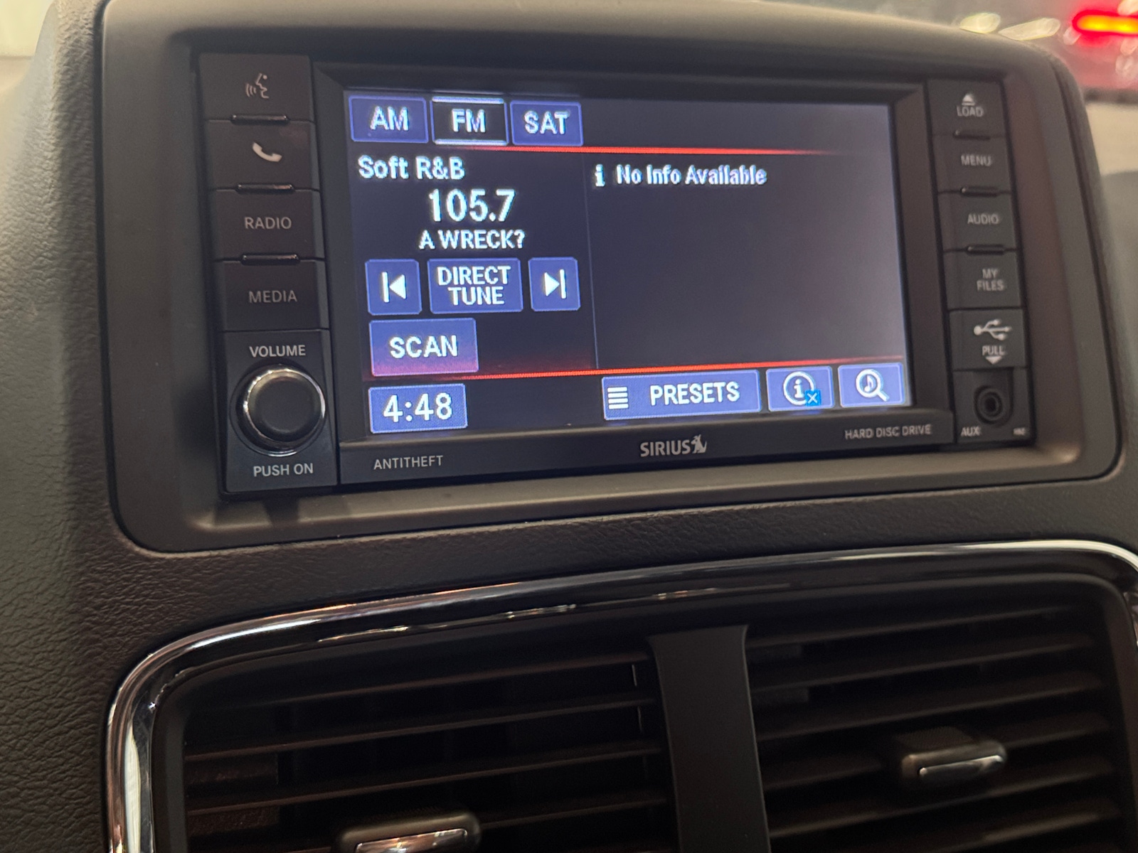 Thumbnail: 2018 Dodge Grand Caravan - 4
