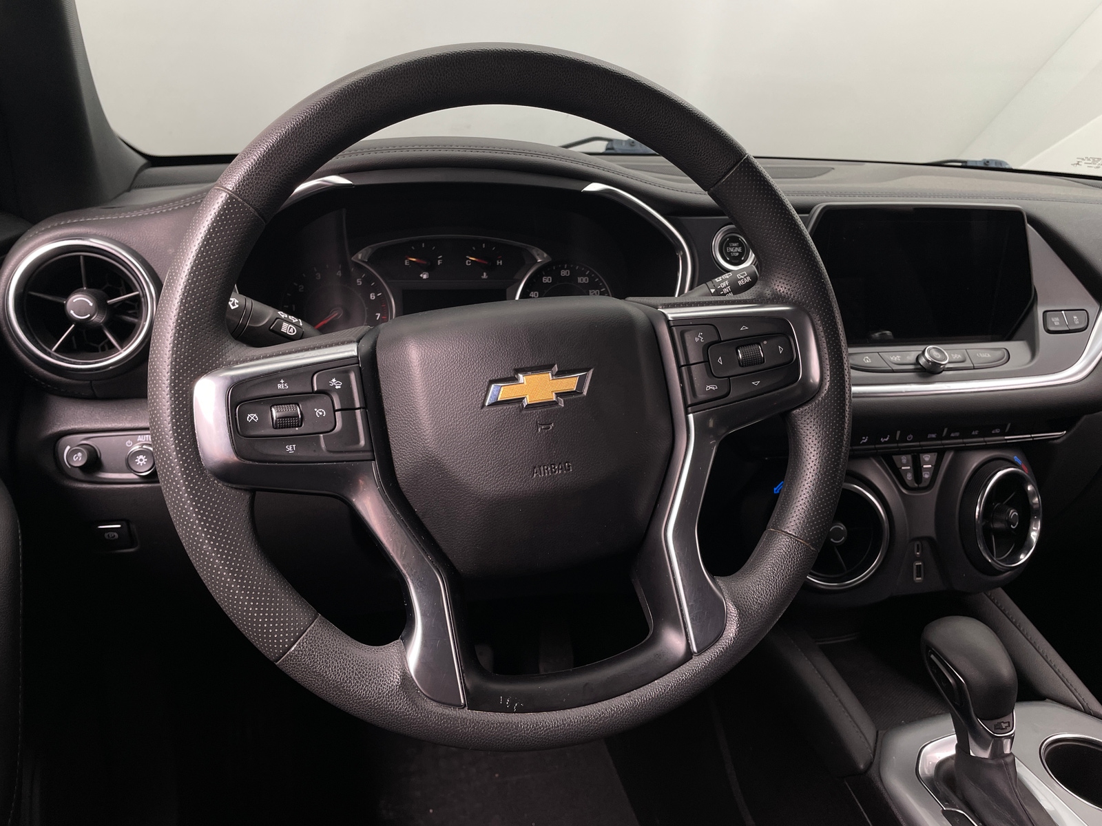 Thumbnail: 2022 Chevrolet Blazer - 5