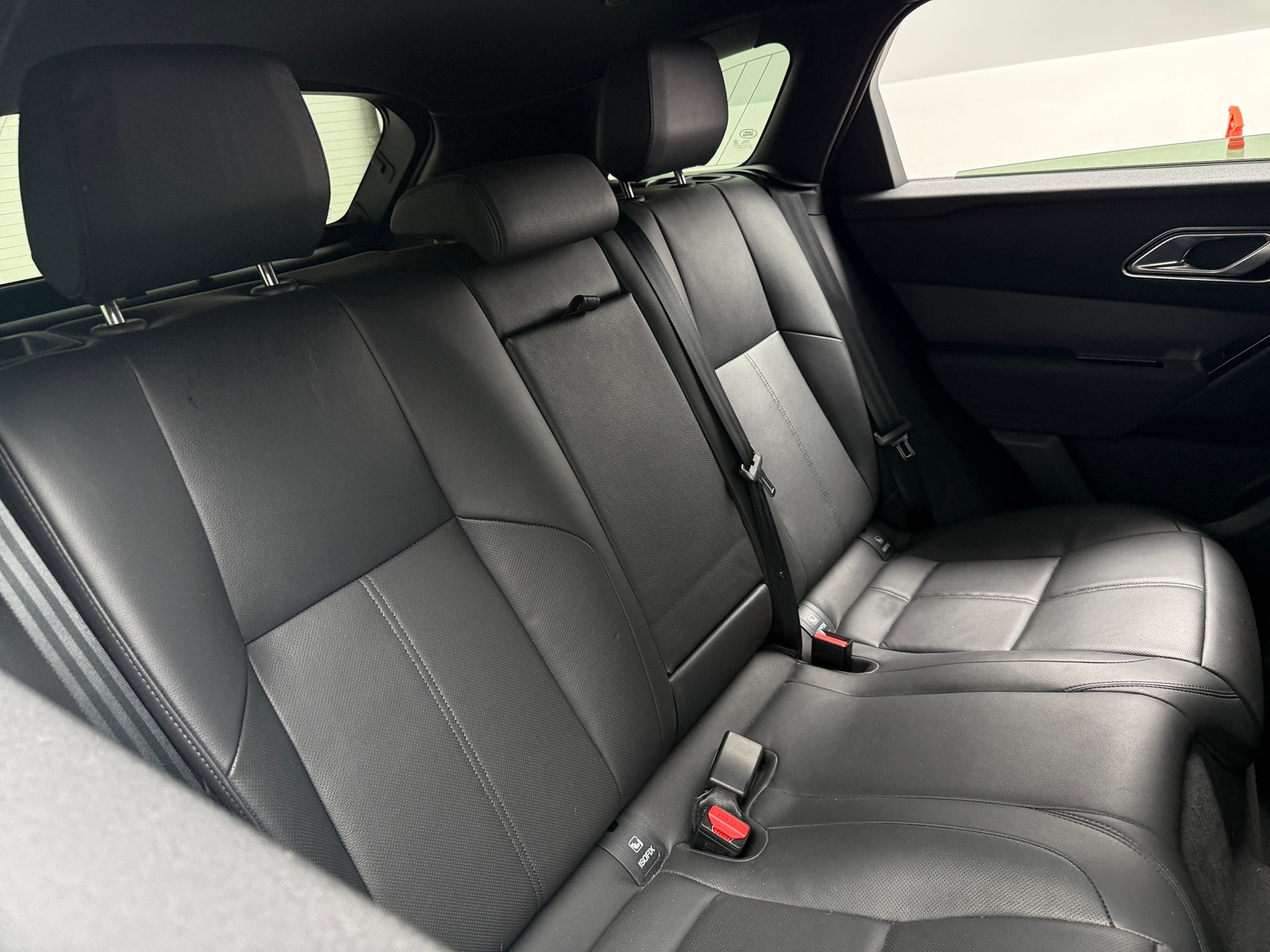 Thumbnail: 2025 Land Rover Range Rover Velar - 6