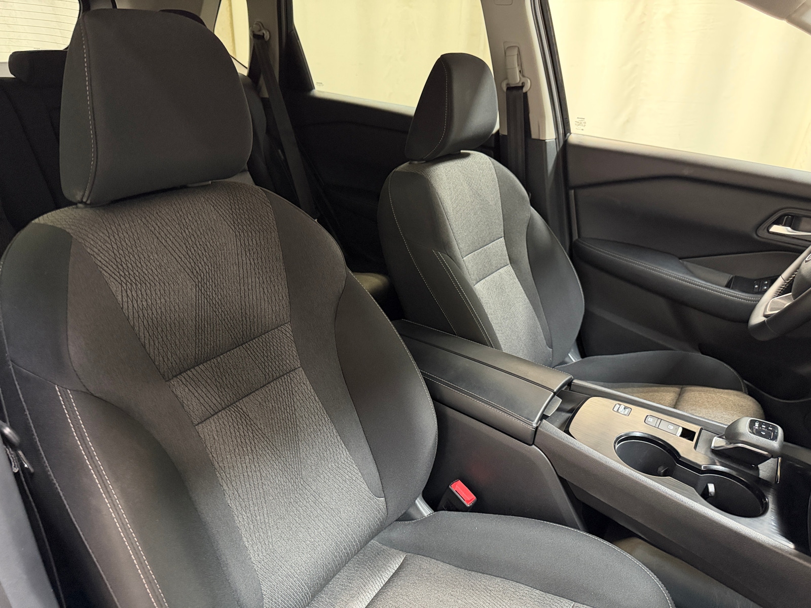 Thumbnail: 2026 Nissan Rogue - 2