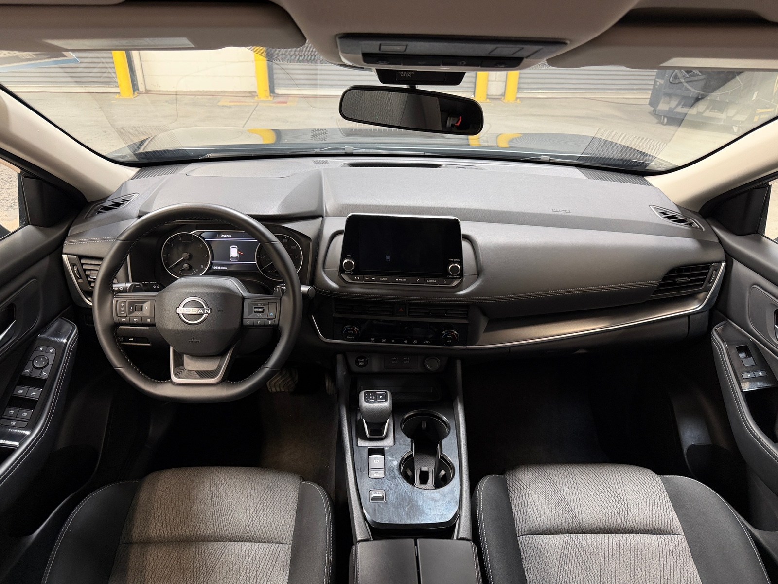 Thumbnail: 2026 Nissan Rogue - 3