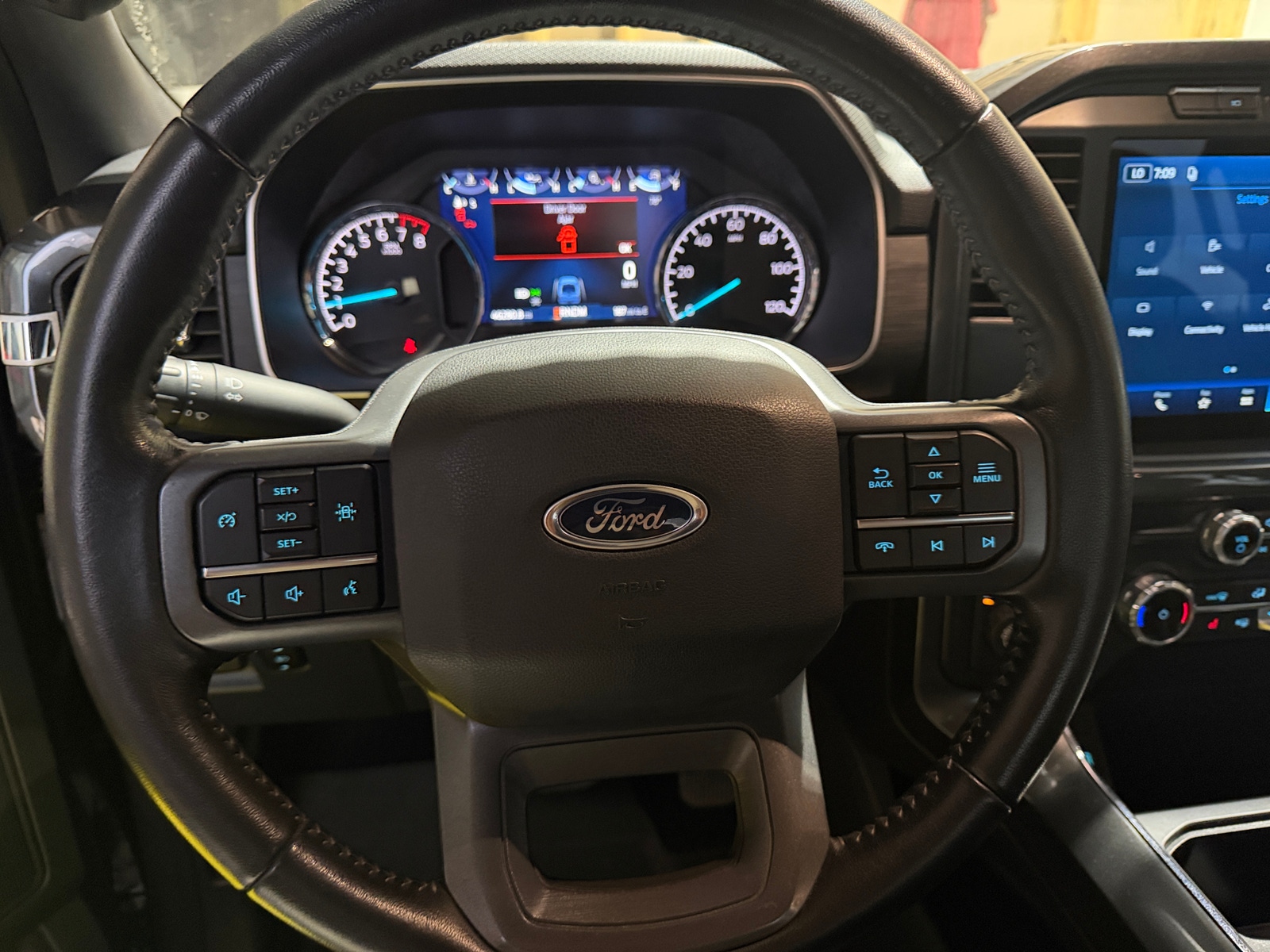Thumbnail: 2022 Ford Econoline - 5