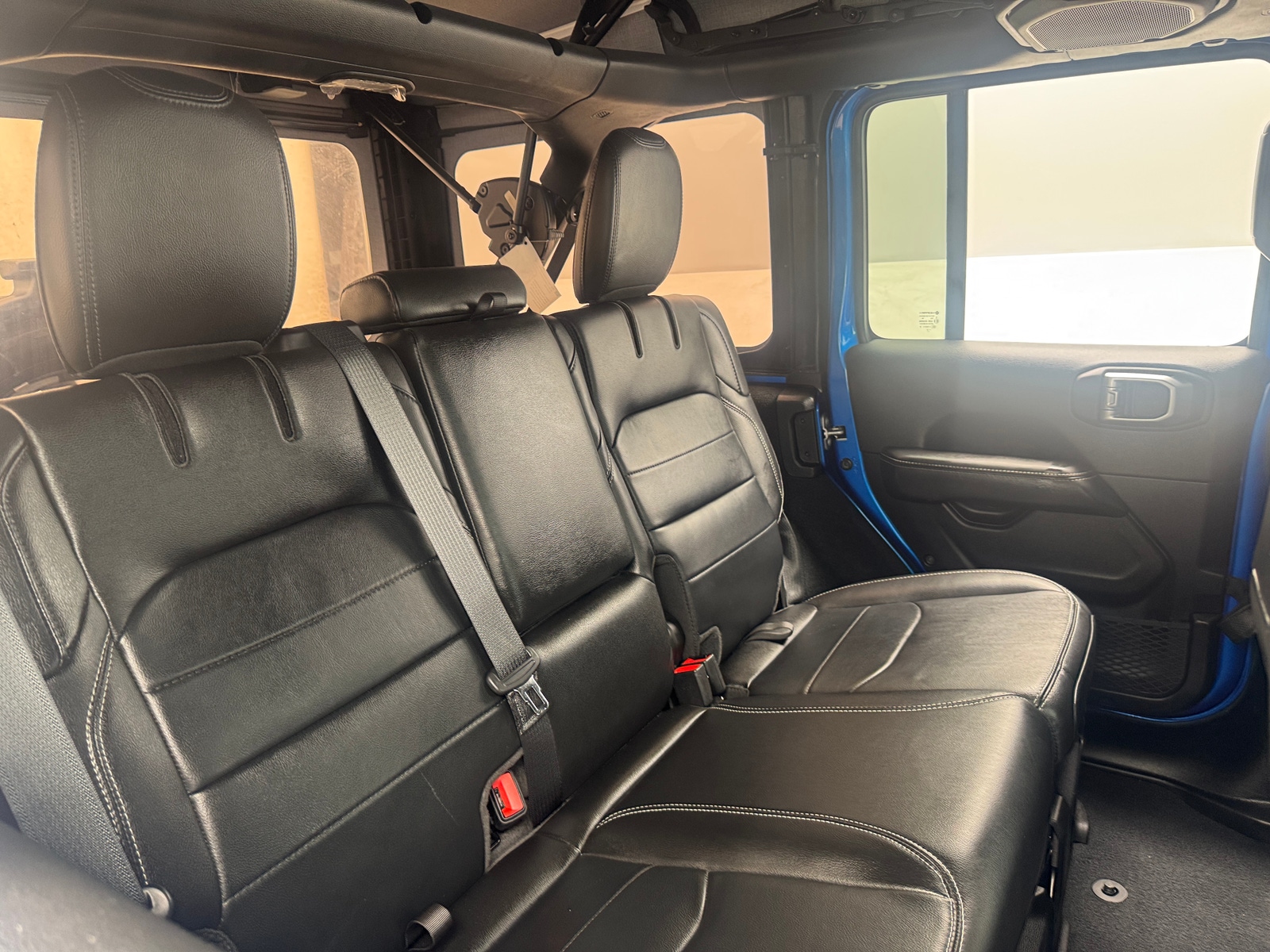 Thumbnail: 2022 Jeep Wrangler - 5