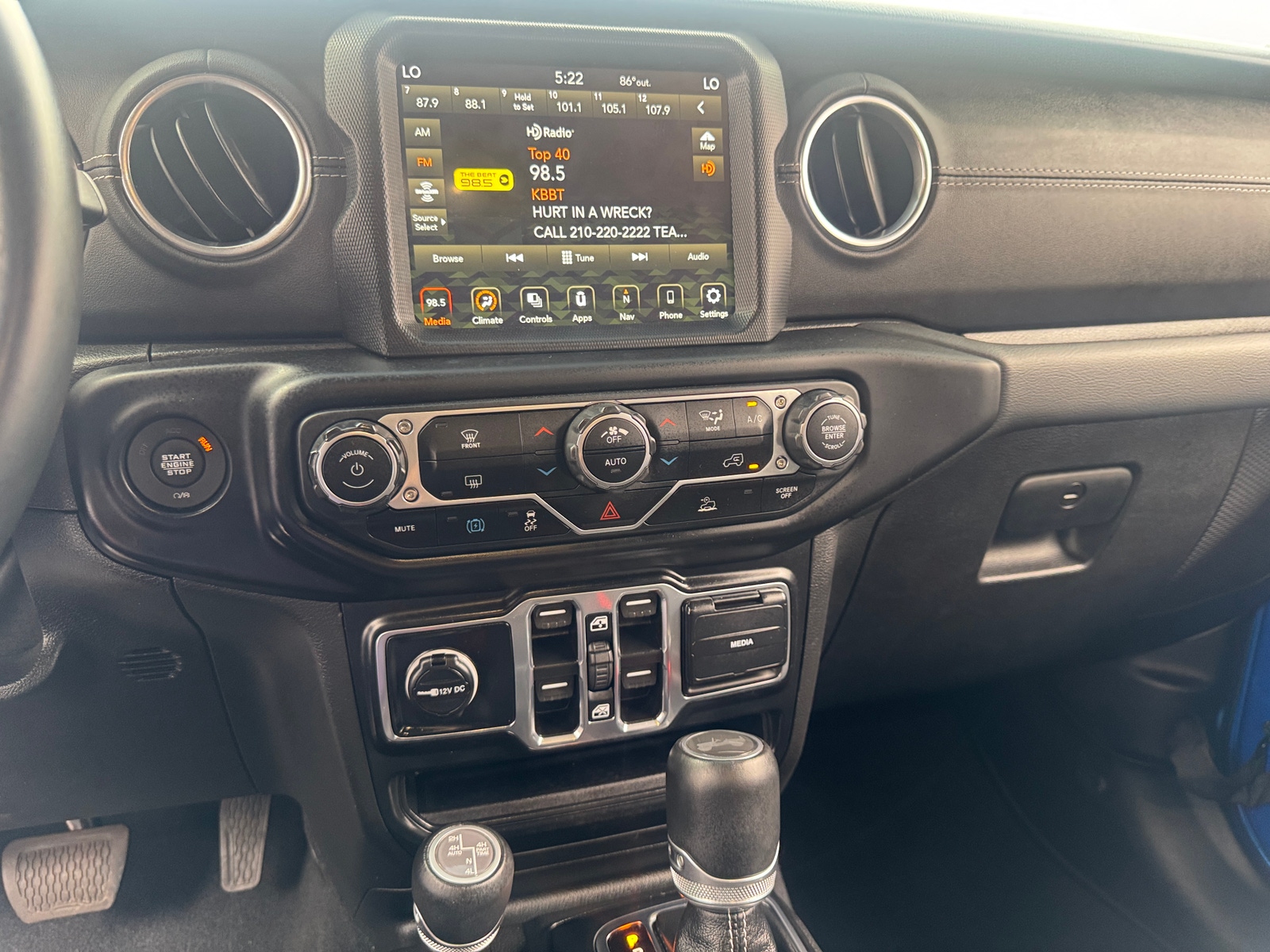 Thumbnail: 2022 Jeep Wrangler - 3