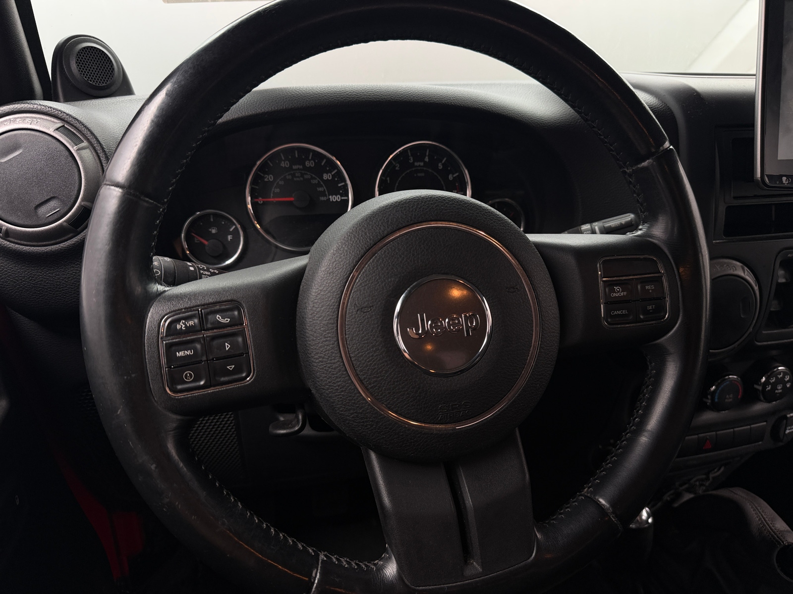 Thumbnail: 2012 Jeep Wrangler - 5