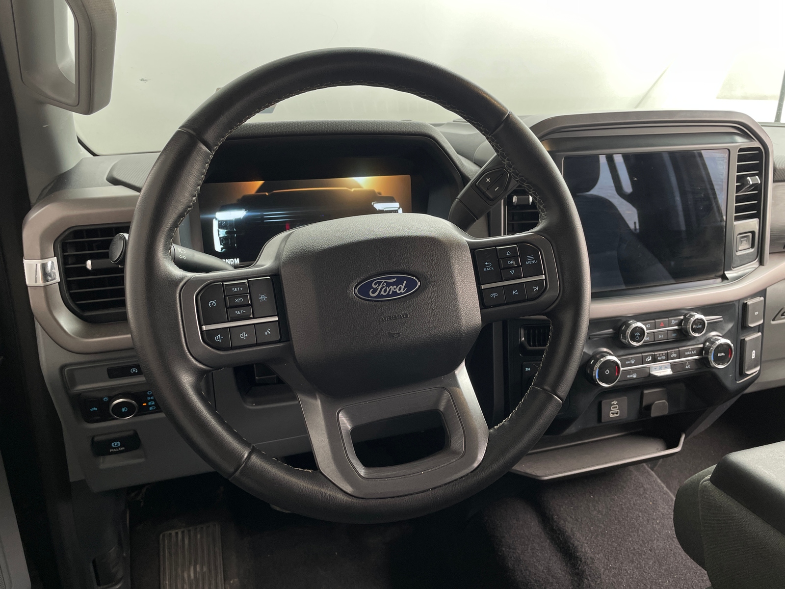 Thumbnail: 2025 Ford Econoline - 5