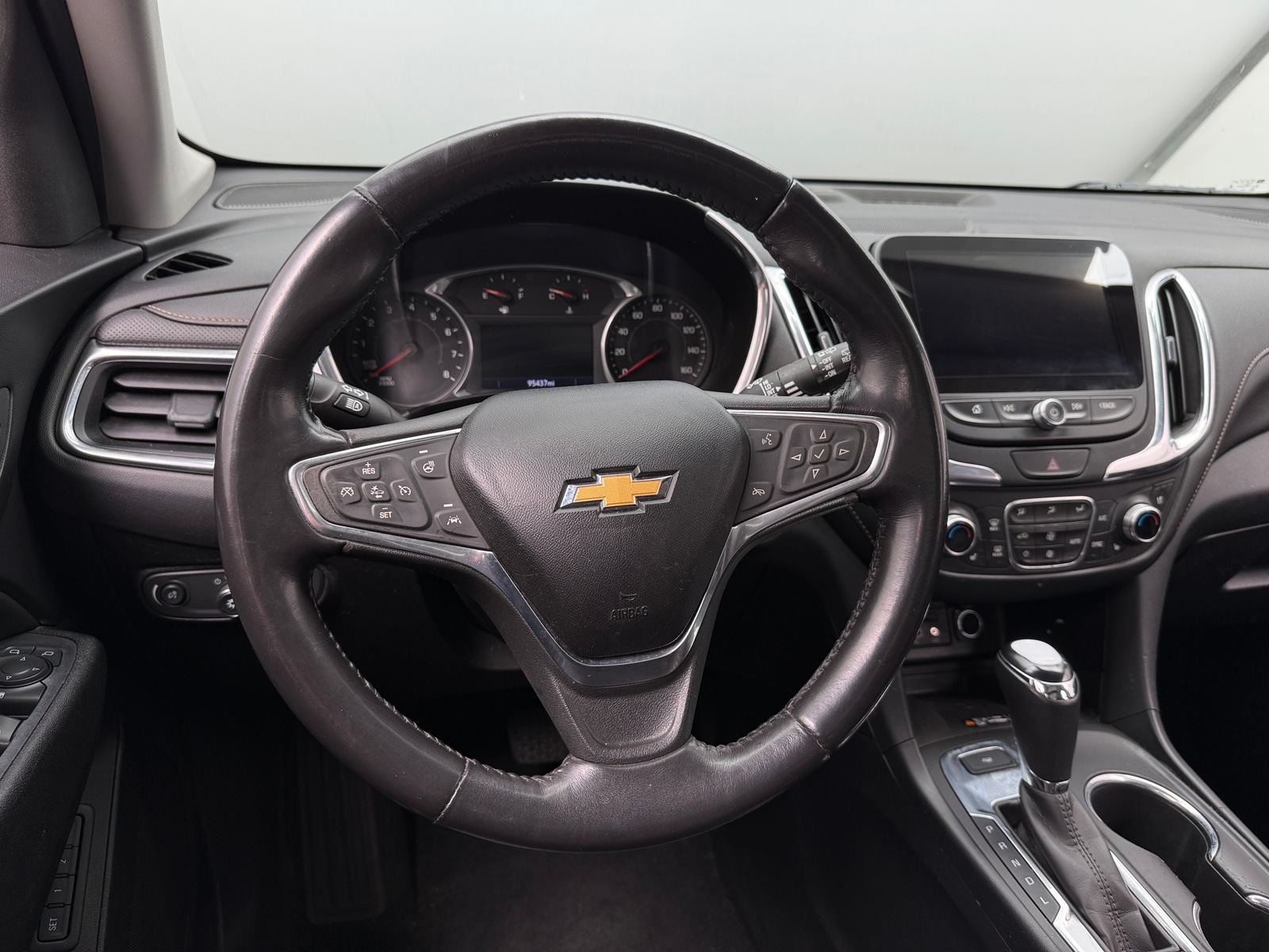 Thumbnail: 2019 Chevrolet Equinox - 4