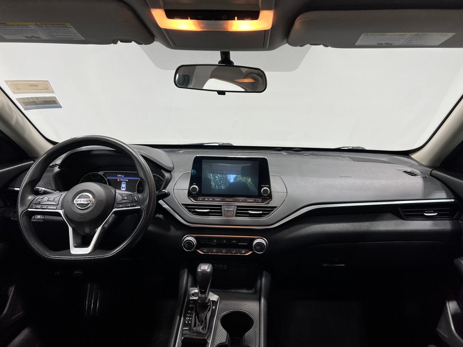 Thumbnail: 2019 Nissan Altima - 3