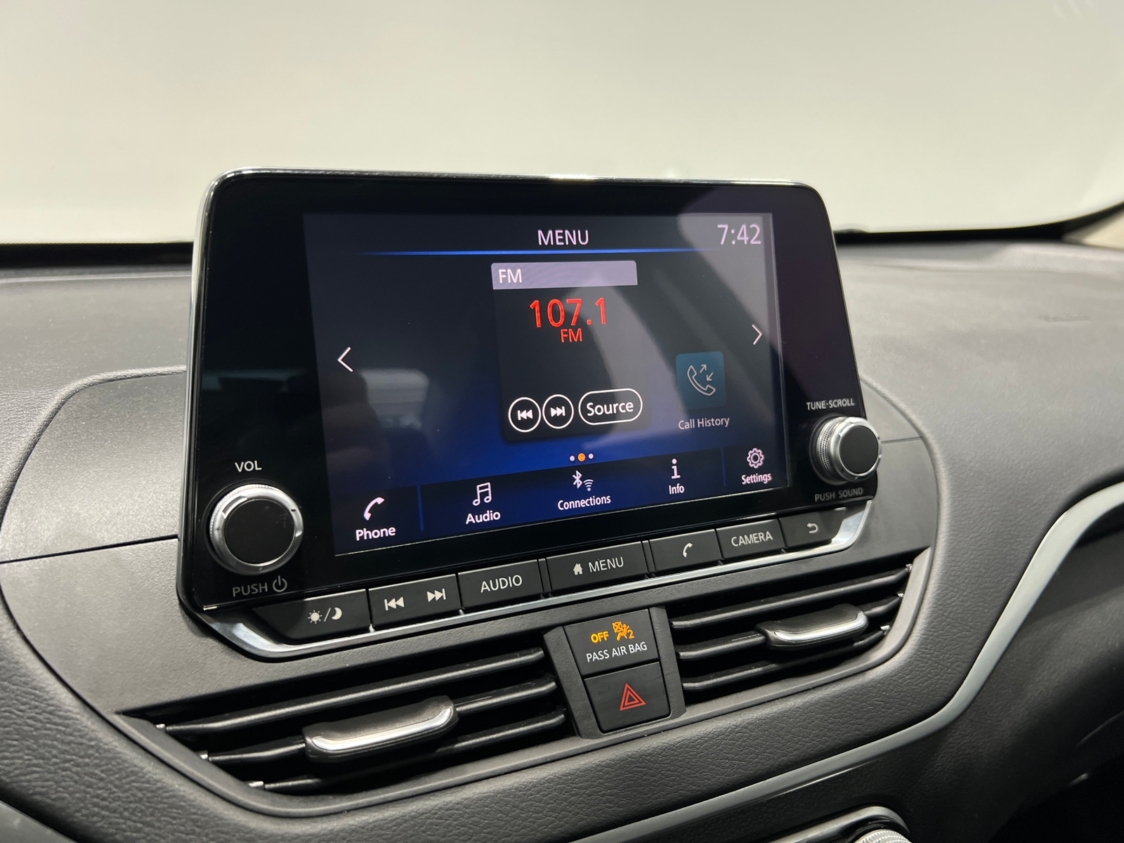 Thumbnail: 2019 Nissan Altima - 4