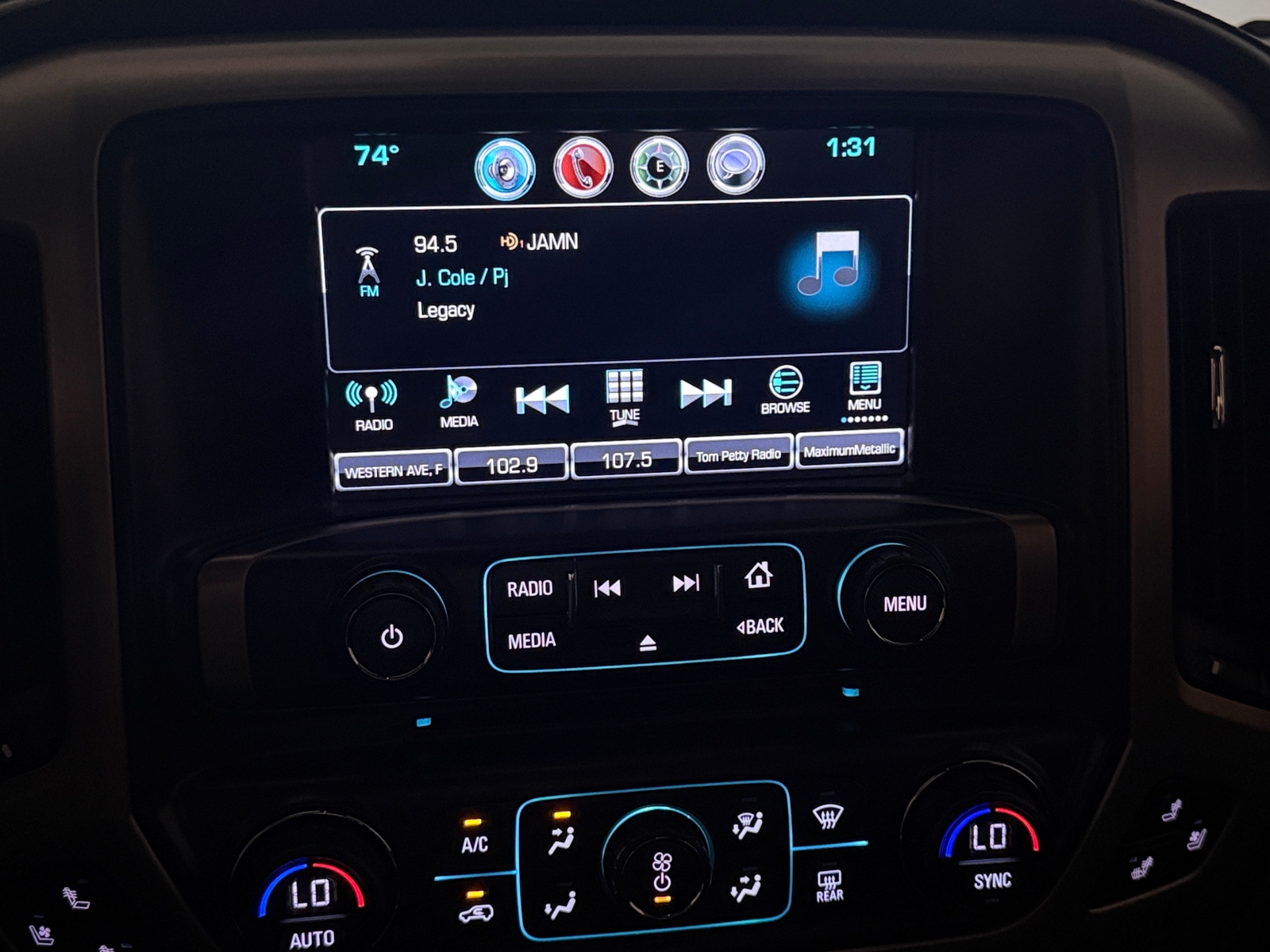 Thumbnail: 2017 GMC Sierra 1500 - 3