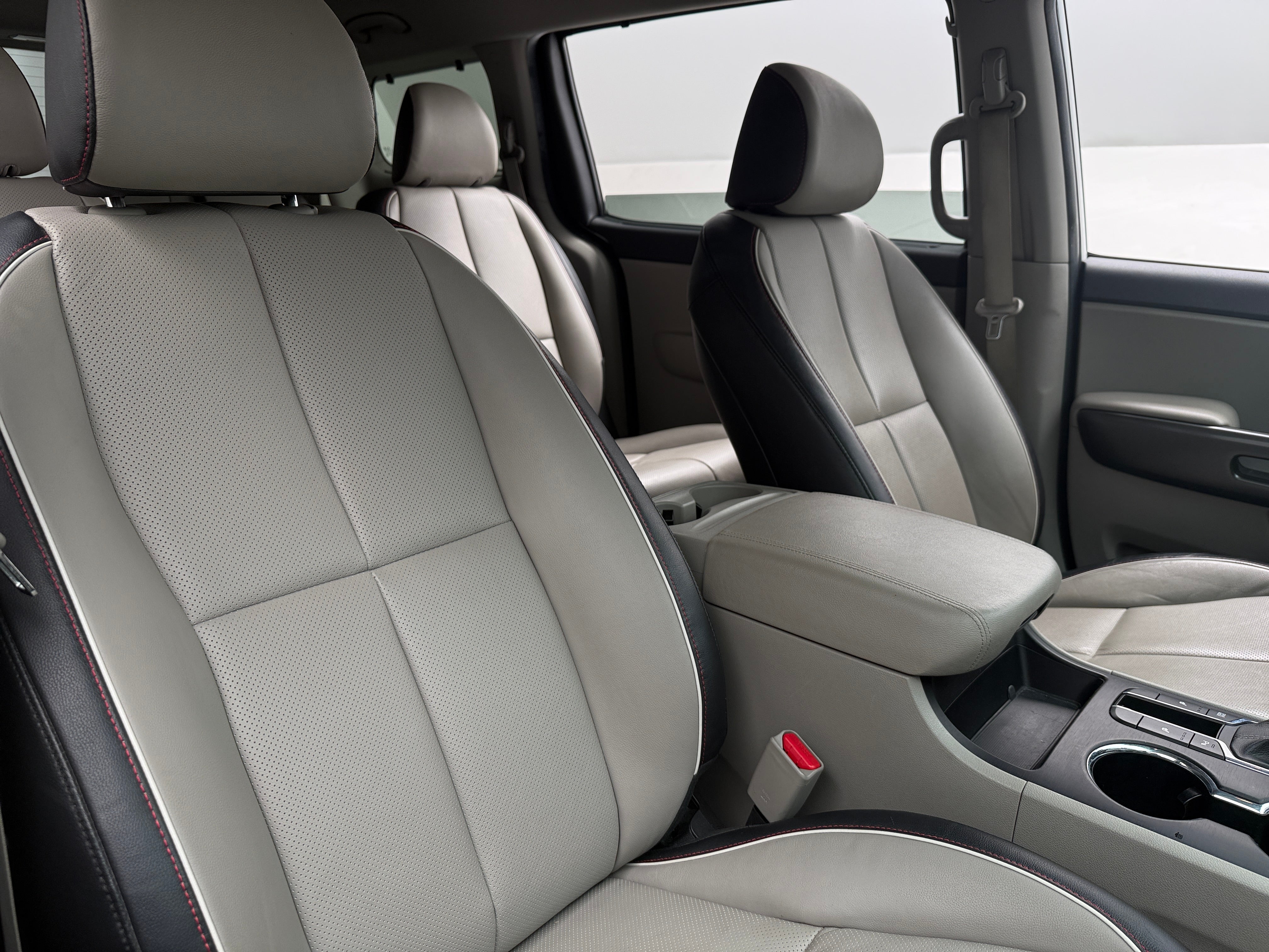 2021 Kia Sedona