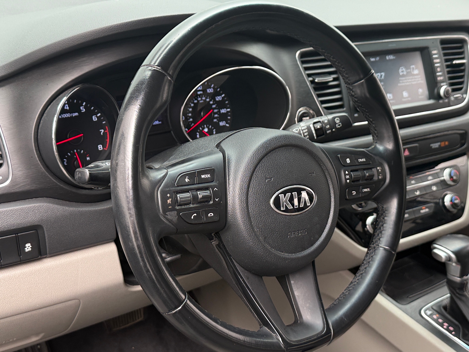 Thumbnail: 2021 Kia Sedona - 4