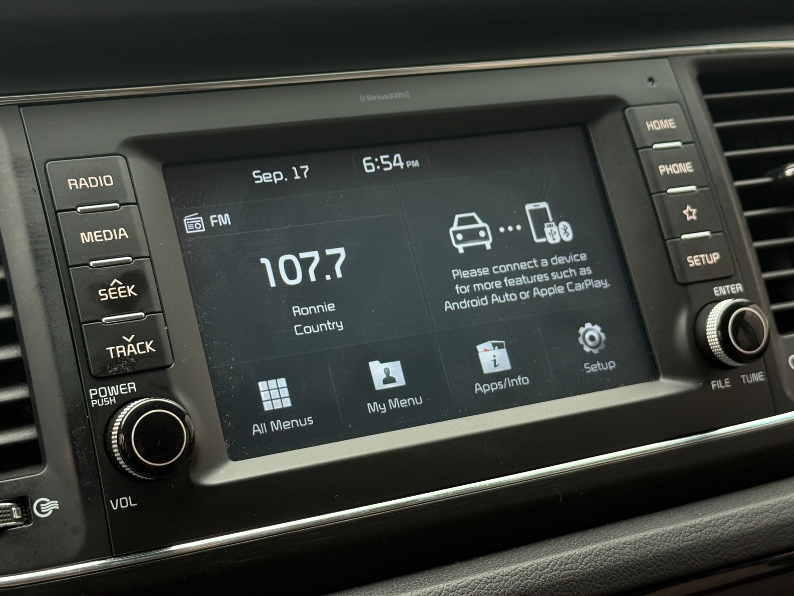 Thumbnail: 2021 Kia Sedona - 3