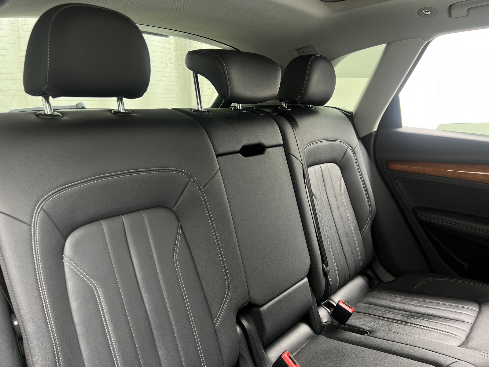 Thumbnail: 2021 Audi Q5 - 6