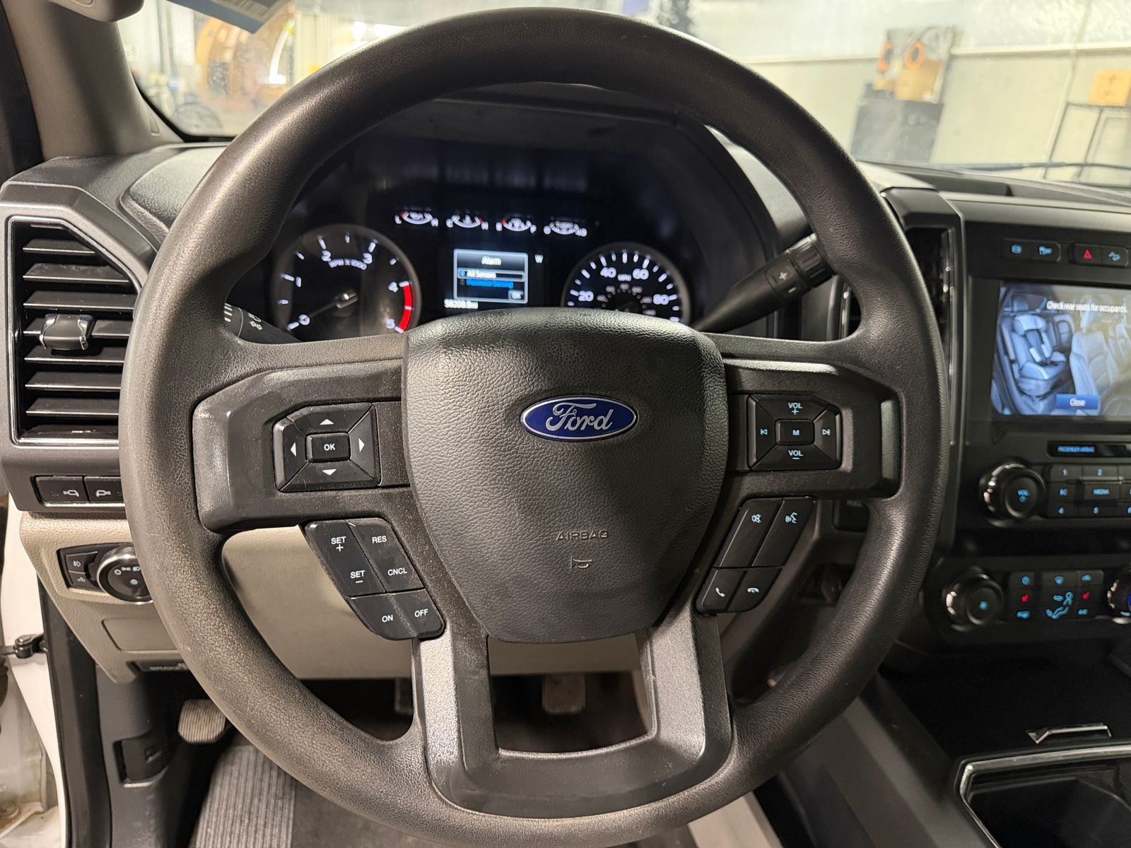 Thumbnail: 2022 Ford Econoline - 5