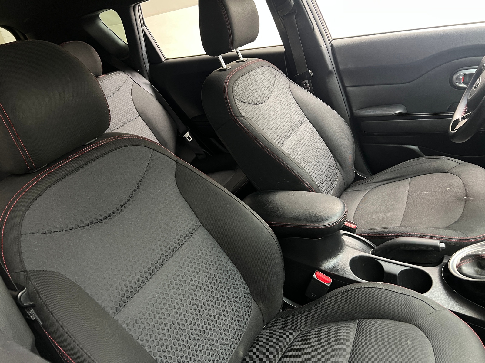 Thumbnail: 2016 Kia Soul - 2