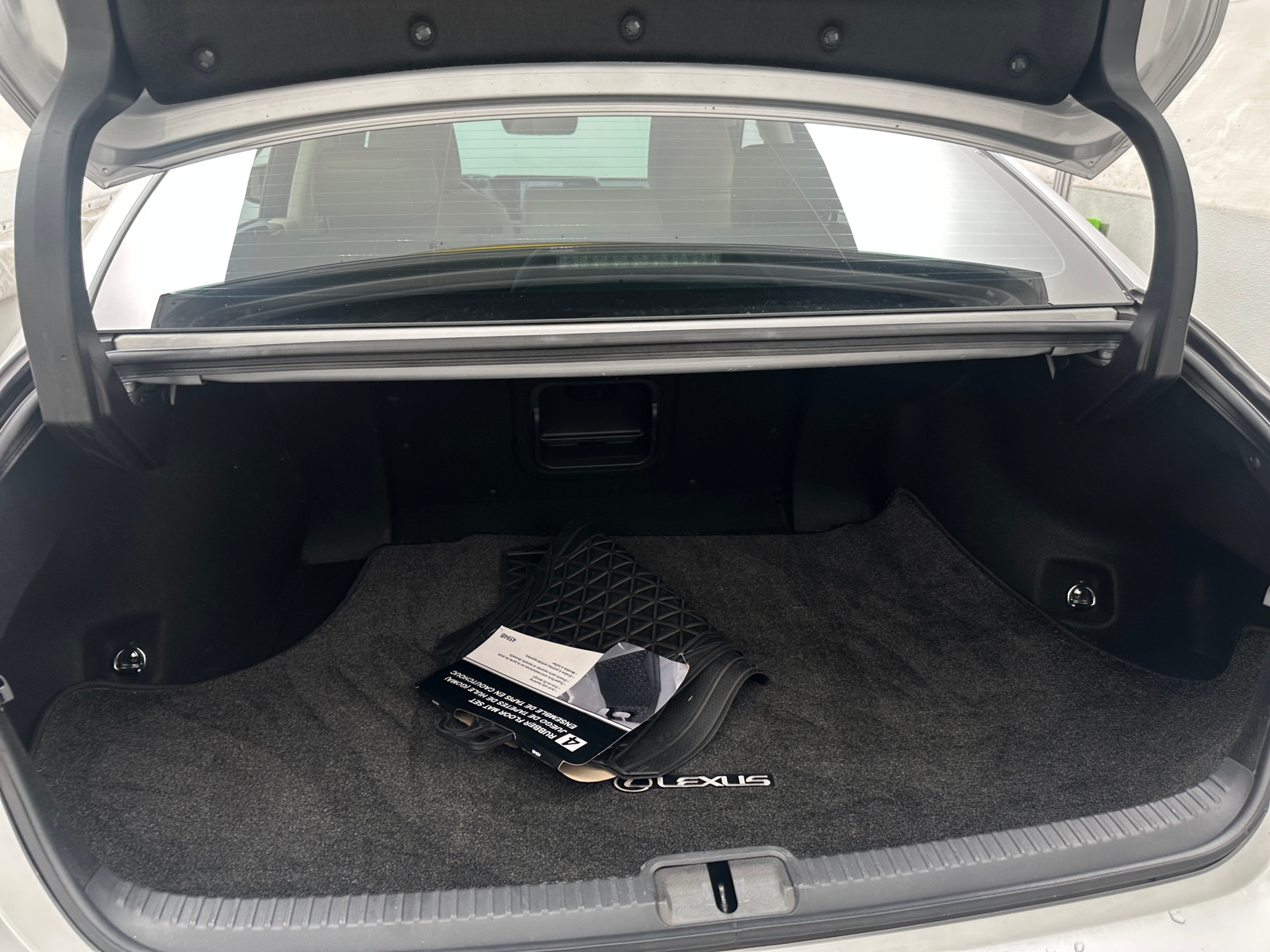Thumbnail: 2019 Lexus ES - 7