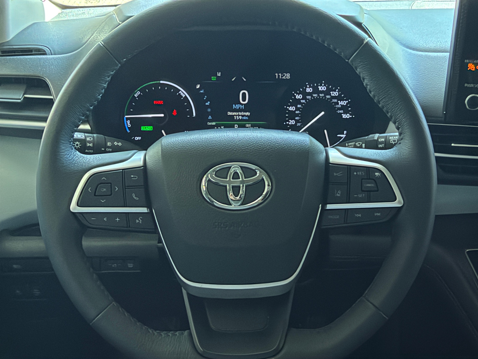 Thumbnail: 2025 Toyota Sienna - 4