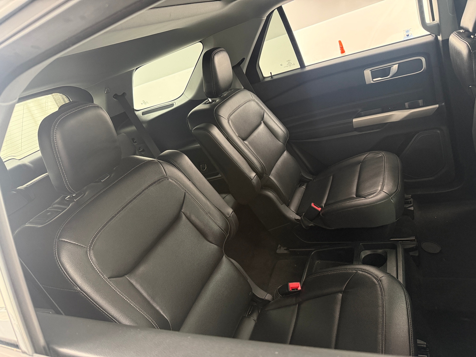 Thumbnail: 2021 Ford Explorer - 5