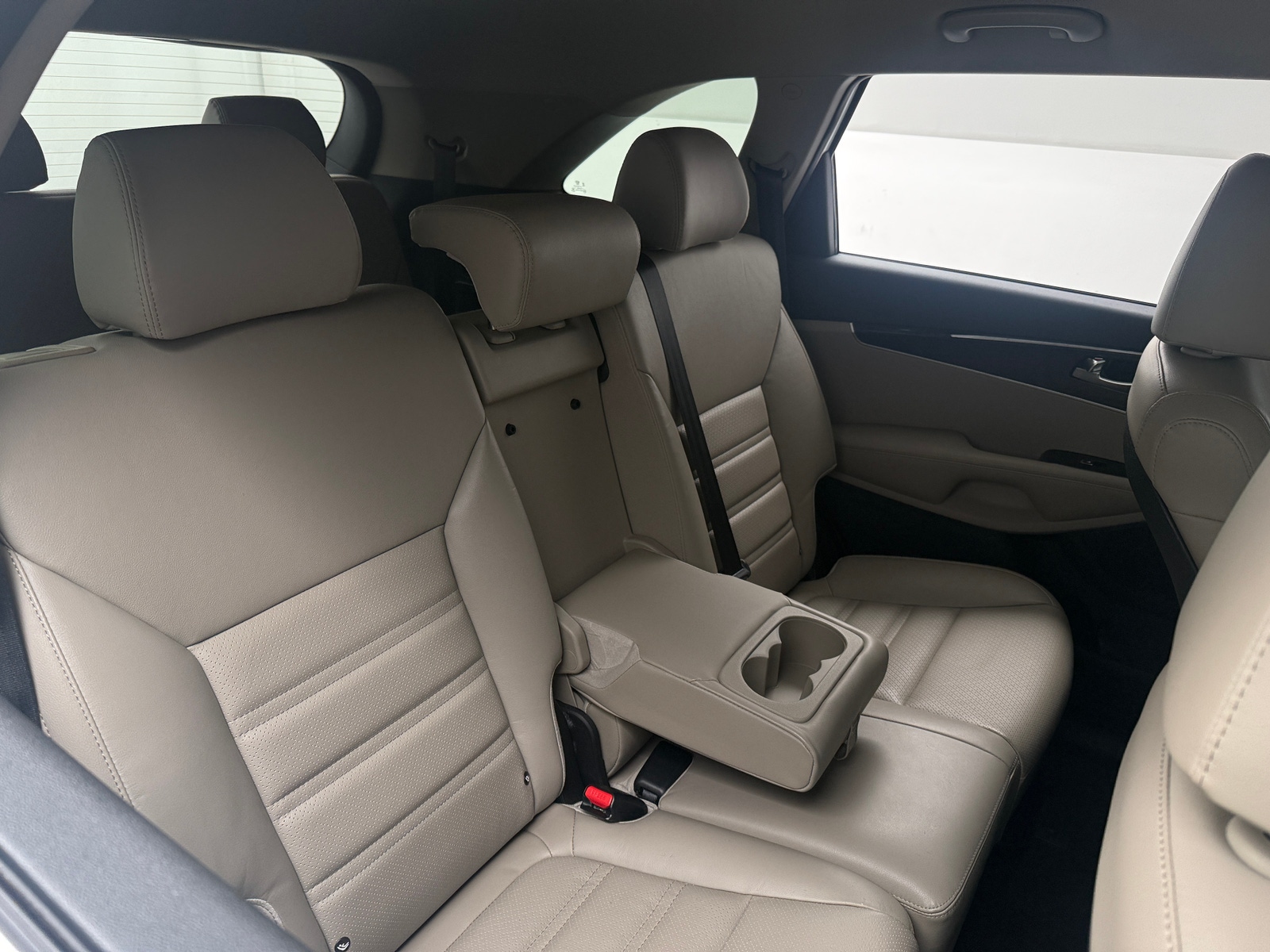 Thumbnail: 2019 Kia Sorento - 5