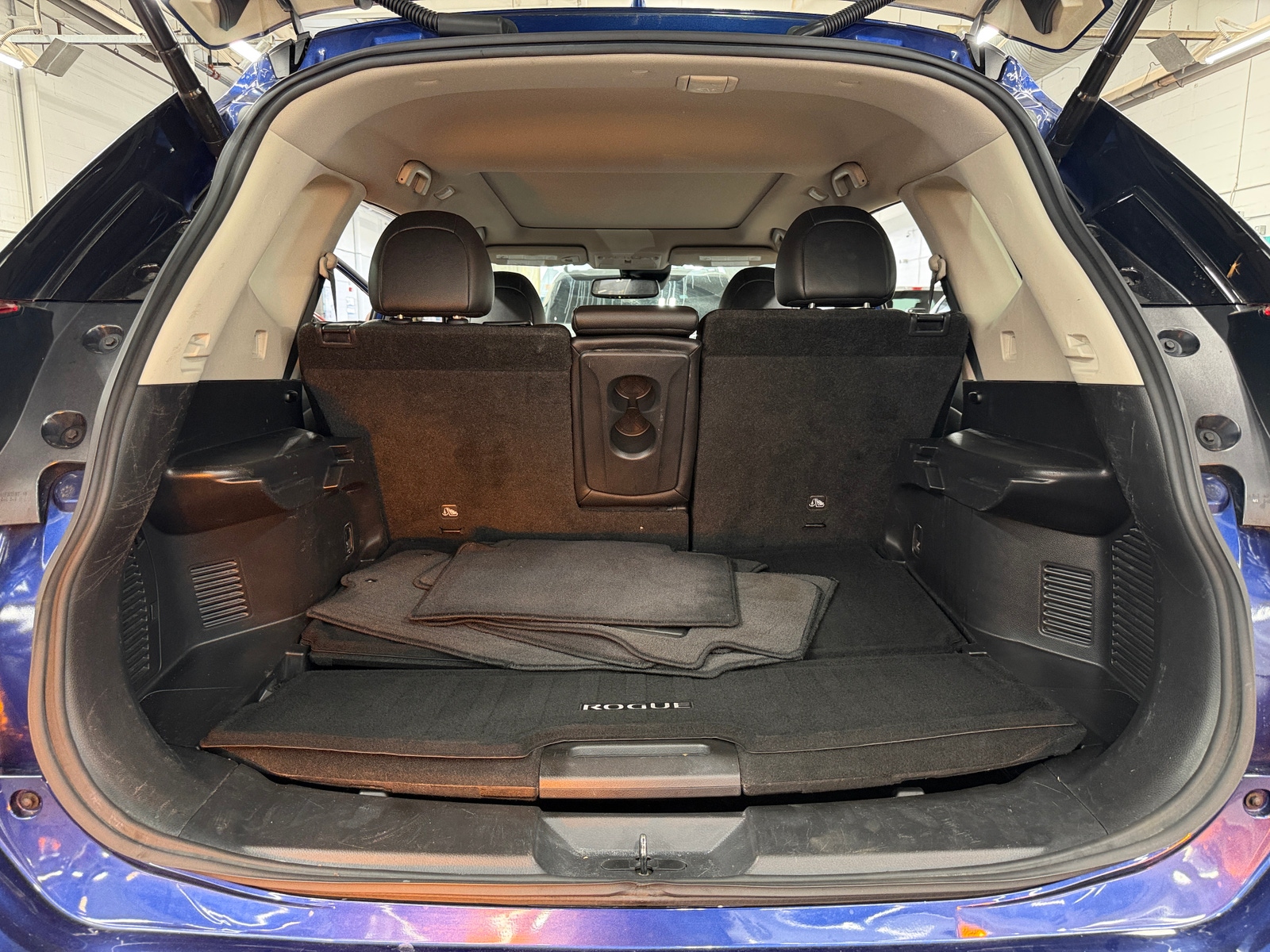 Thumbnail: 2019 Nissan Rogue - 6