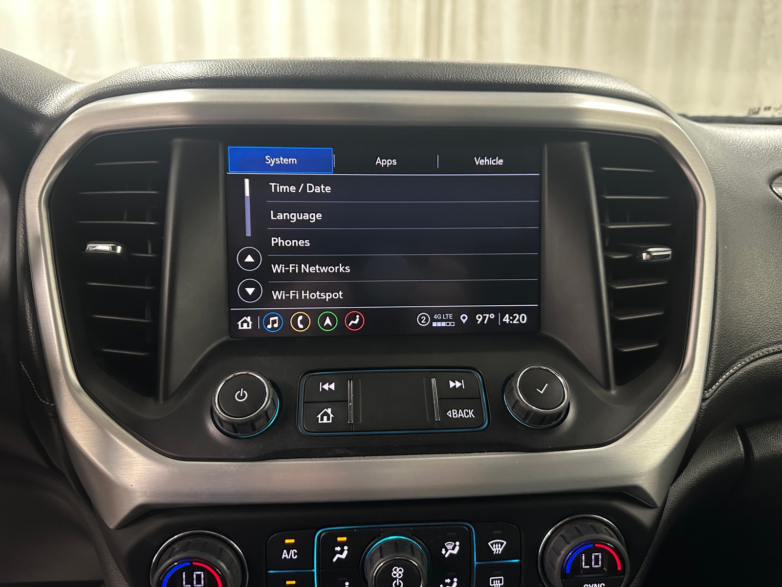 Thumbnail: 2021 GMC Acadia - 3