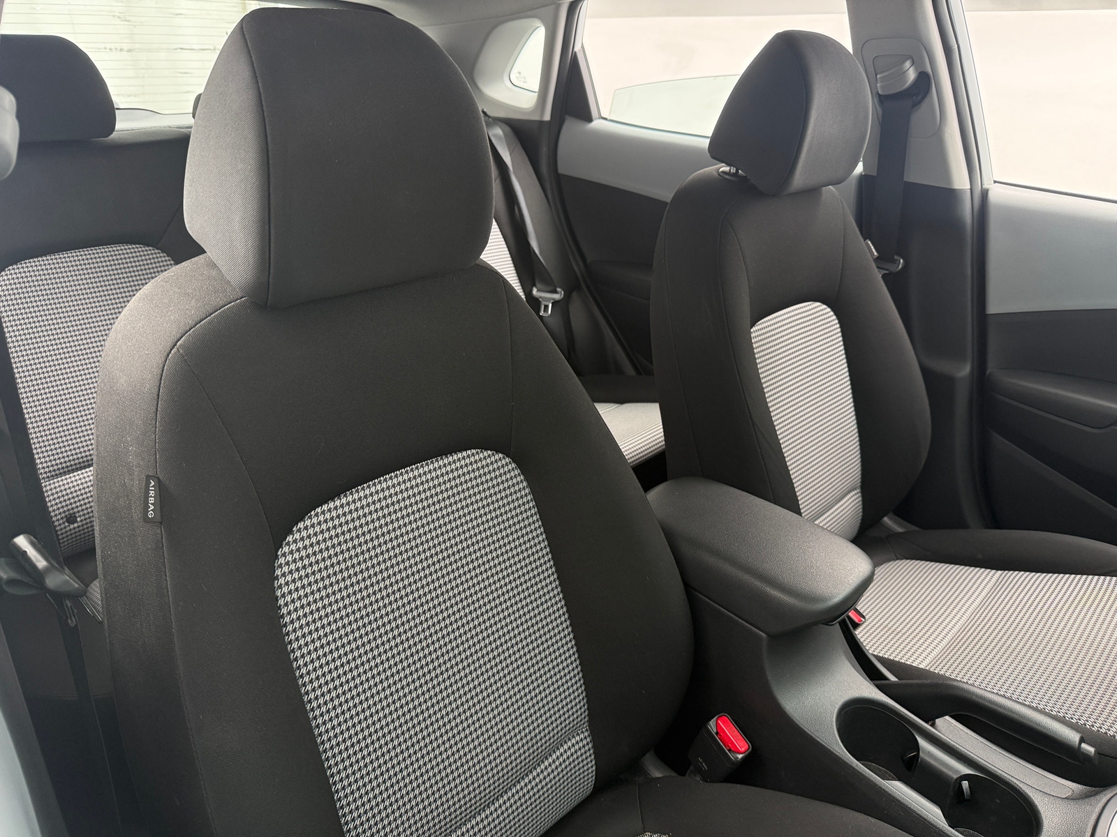 Thumbnail: 2021 Hyundai Kona - 2