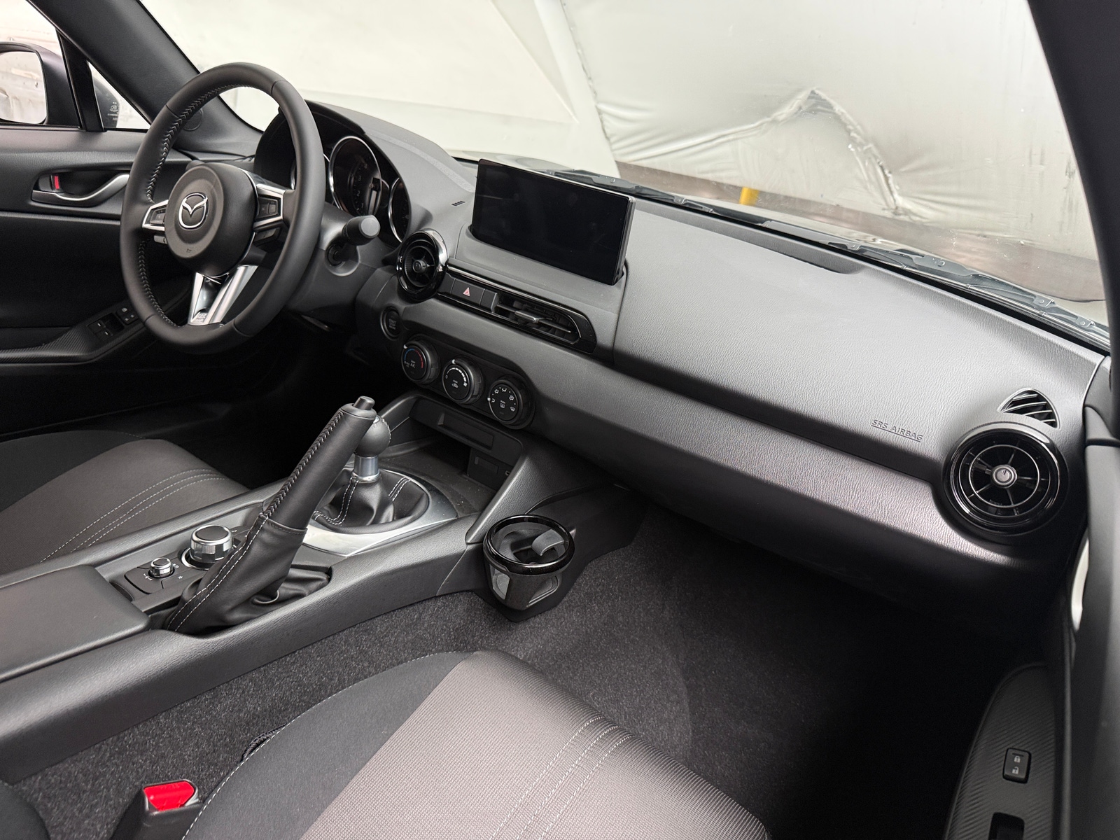Thumbnail: 2026 Mazda MX-5 Miata - 3