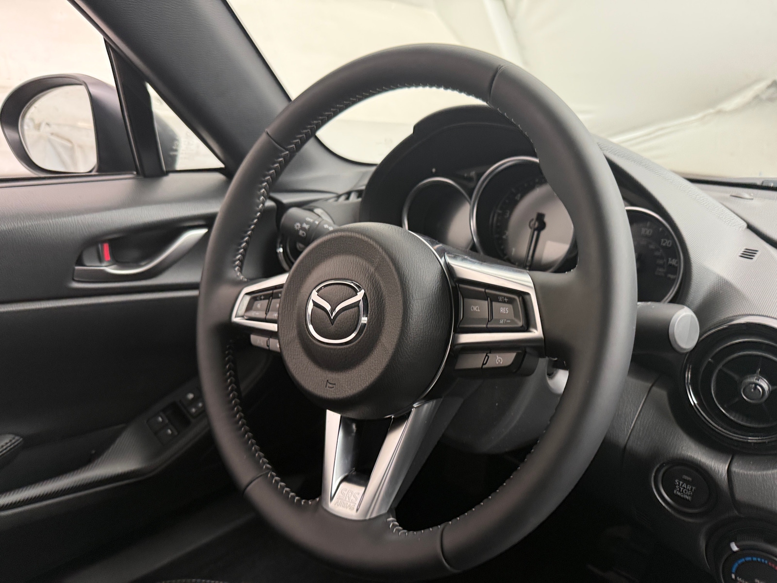 Thumbnail: 2026 Mazda MX-5 Miata - 5