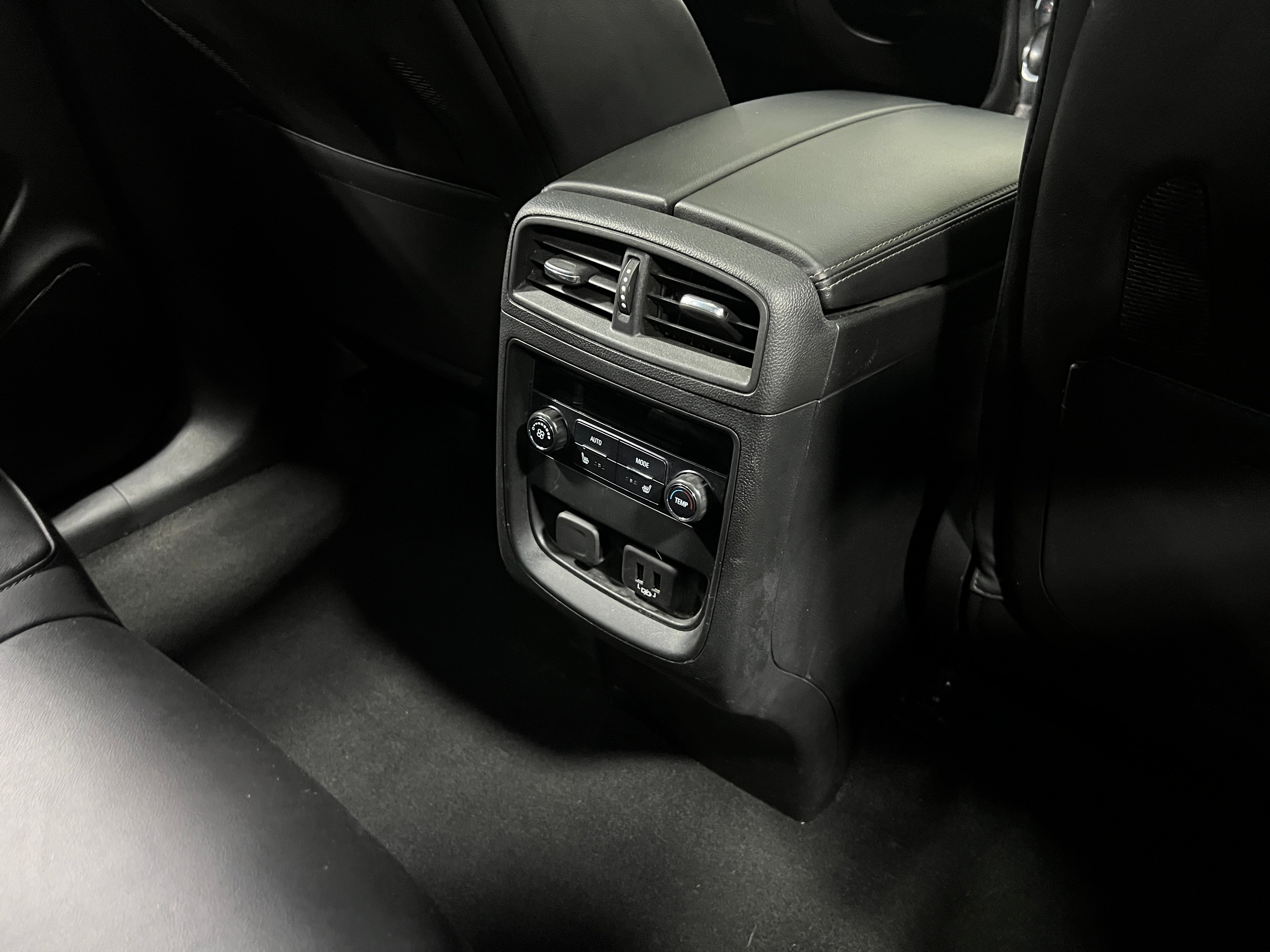 2020 Buick Envision