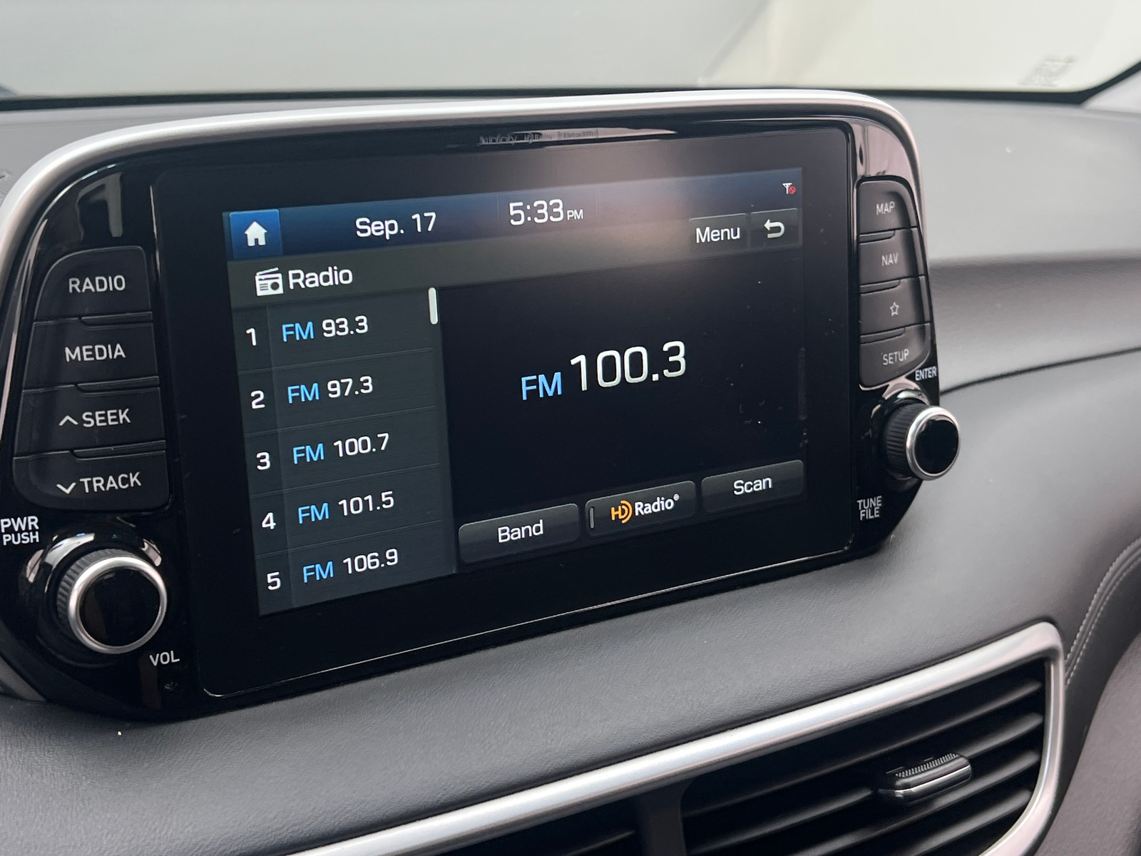 Thumbnail: 2019 Hyundai Tucson - 3