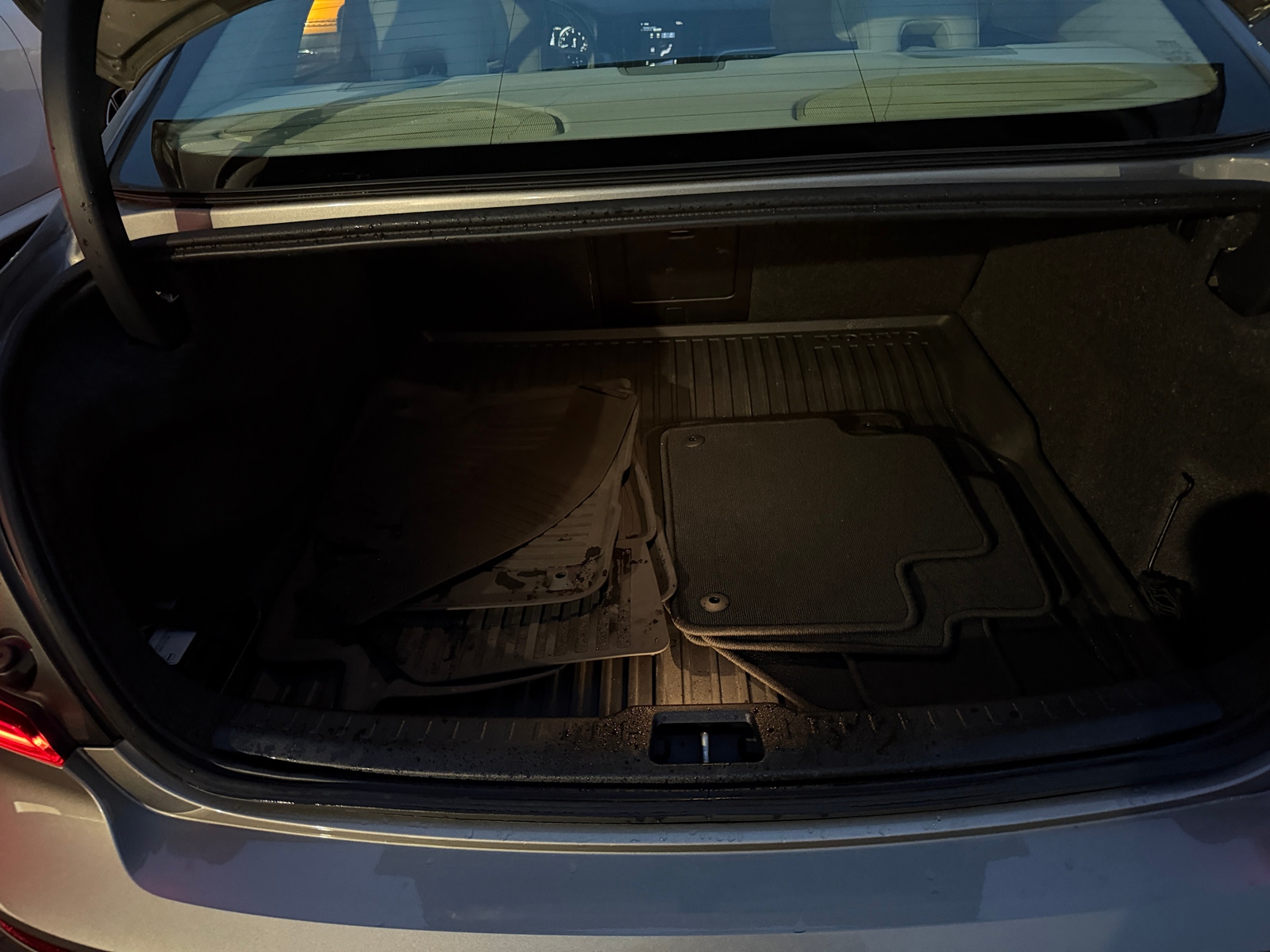 Thumbnail: 2020 Volvo S60 - 6