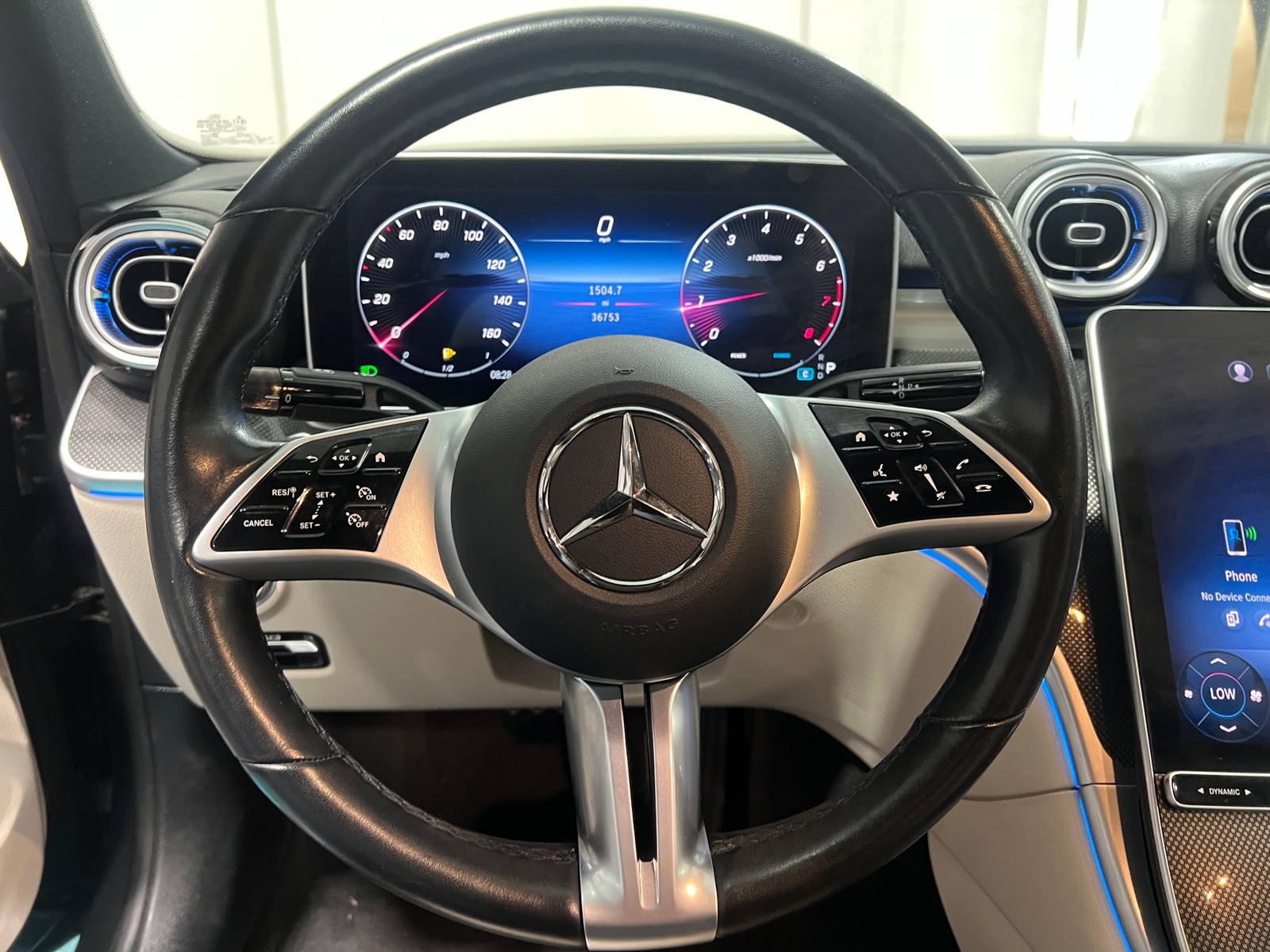 Thumbnail: 2023 Mercedes-Benz C-Class - 4