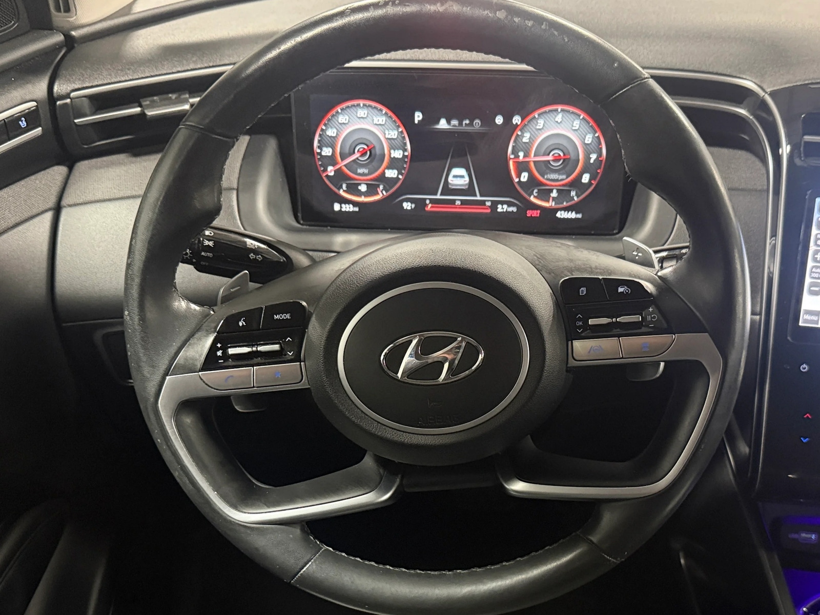 Thumbnail: 2022 Hyundai Tucson - 4