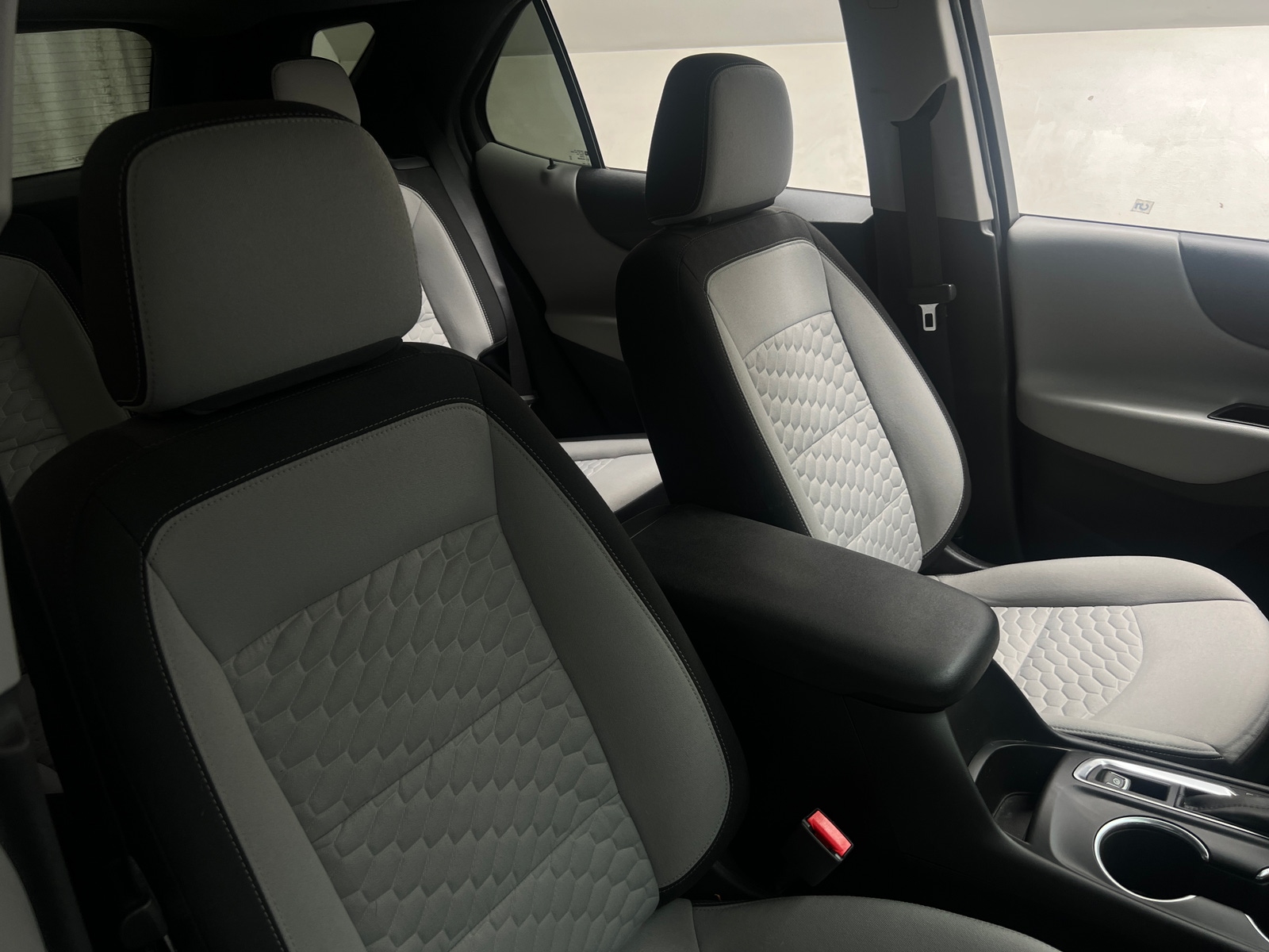 Thumbnail: 2021 Chevrolet Equinox - 2