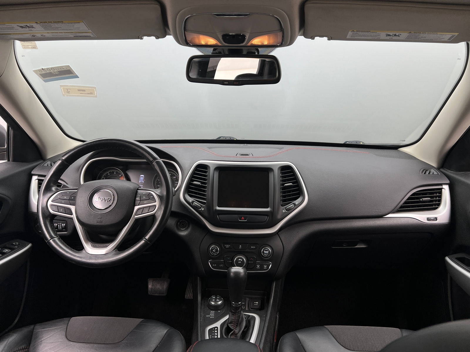 Thumbnail: 2017 Jeep Cherokee - 3