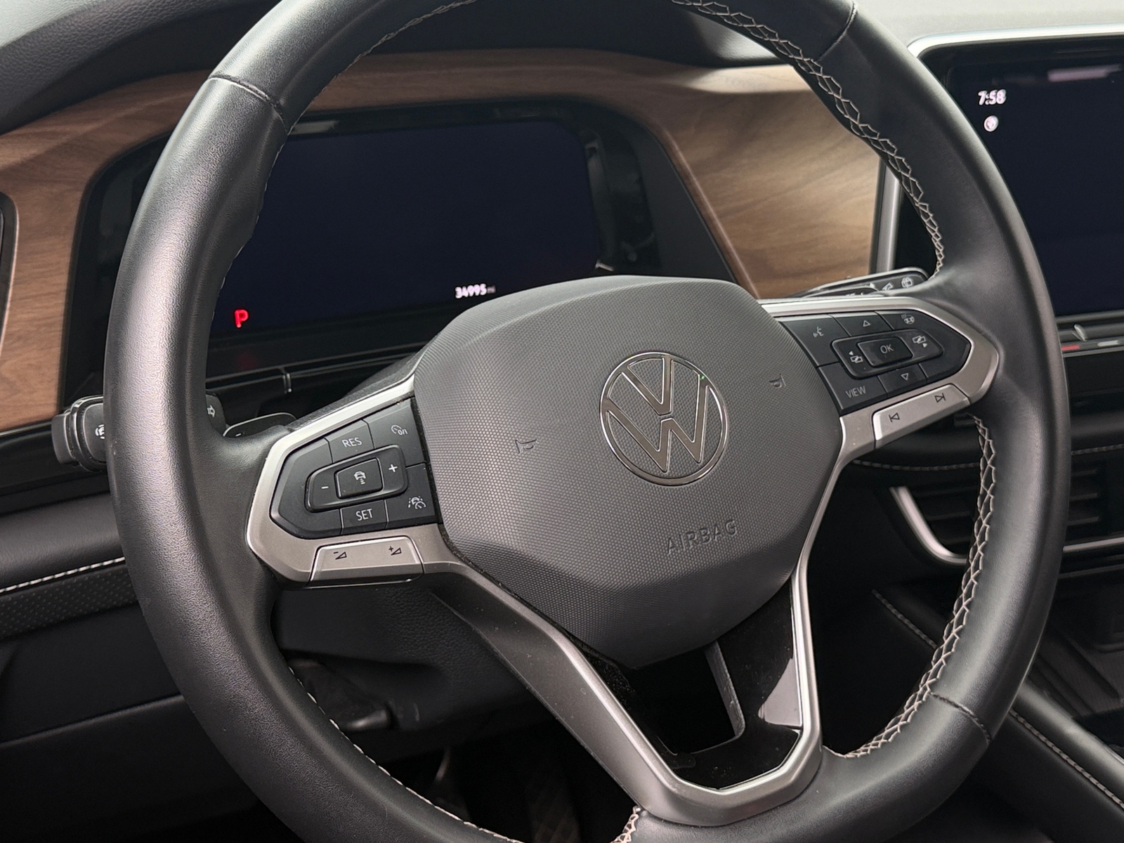 Thumbnail: 2025 Volkswagen Atlas - 5